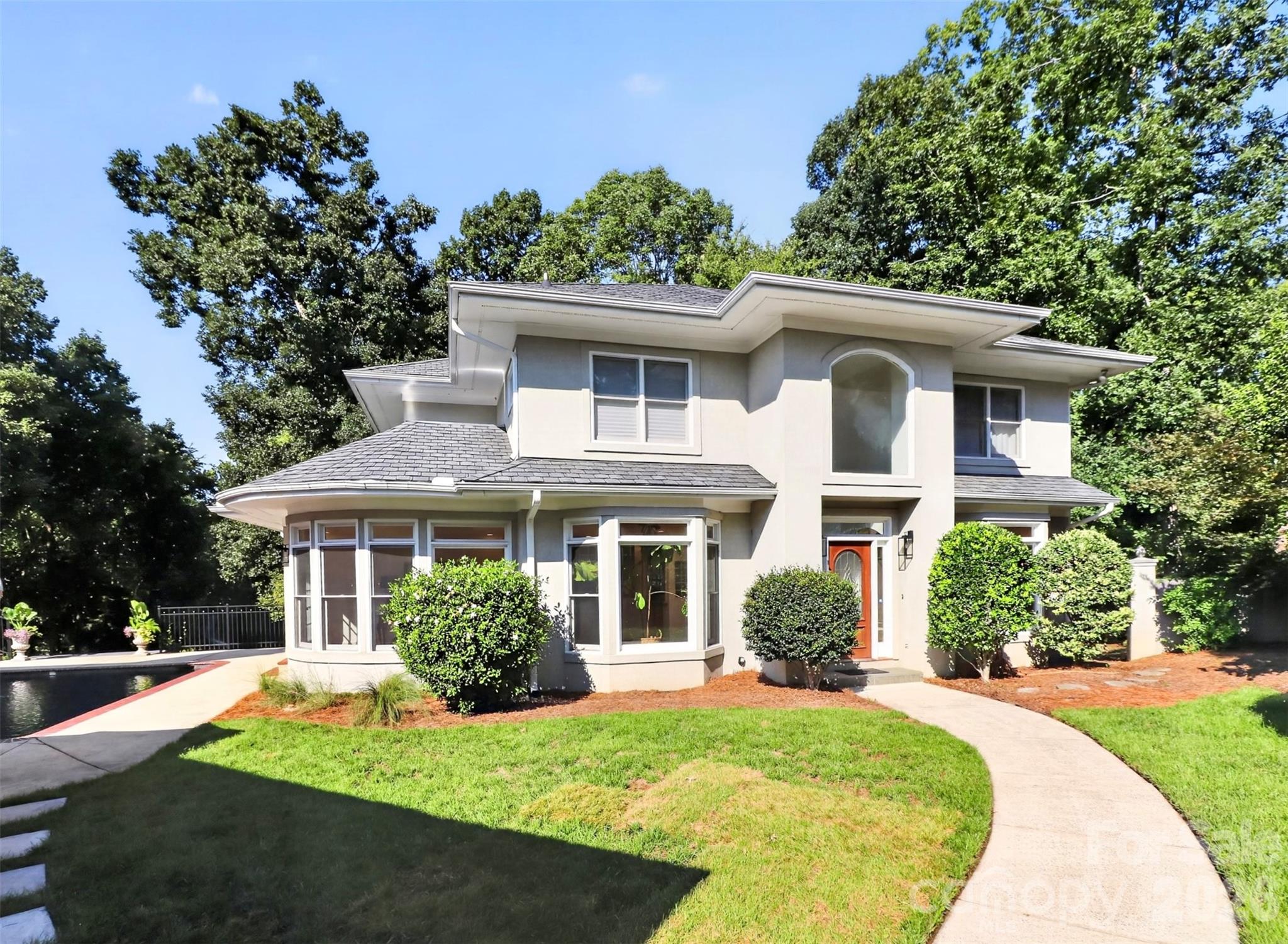 Pool House / 2nd living quarters. 2775 sqft. Potential entertainment space.  Connection to main house could be extraordinary! - 1901 Cortelyou Road, Charlotte