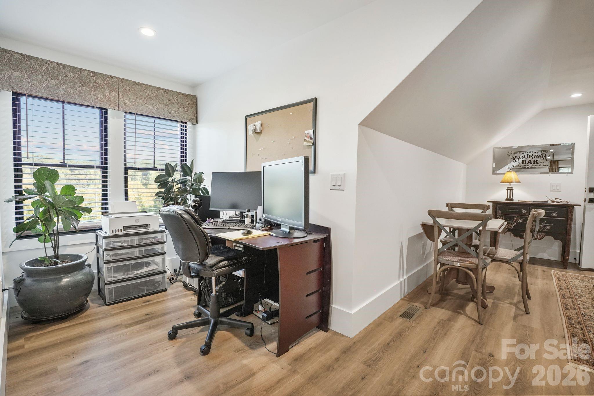 Garage Living Space - 2039 Cane Creek Road, Fletcher