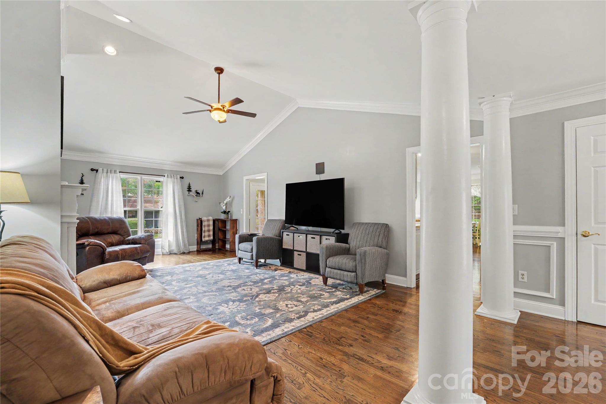 Single Family Residence at 1085 Merrywood Drive, Newton, photo 7 of 35