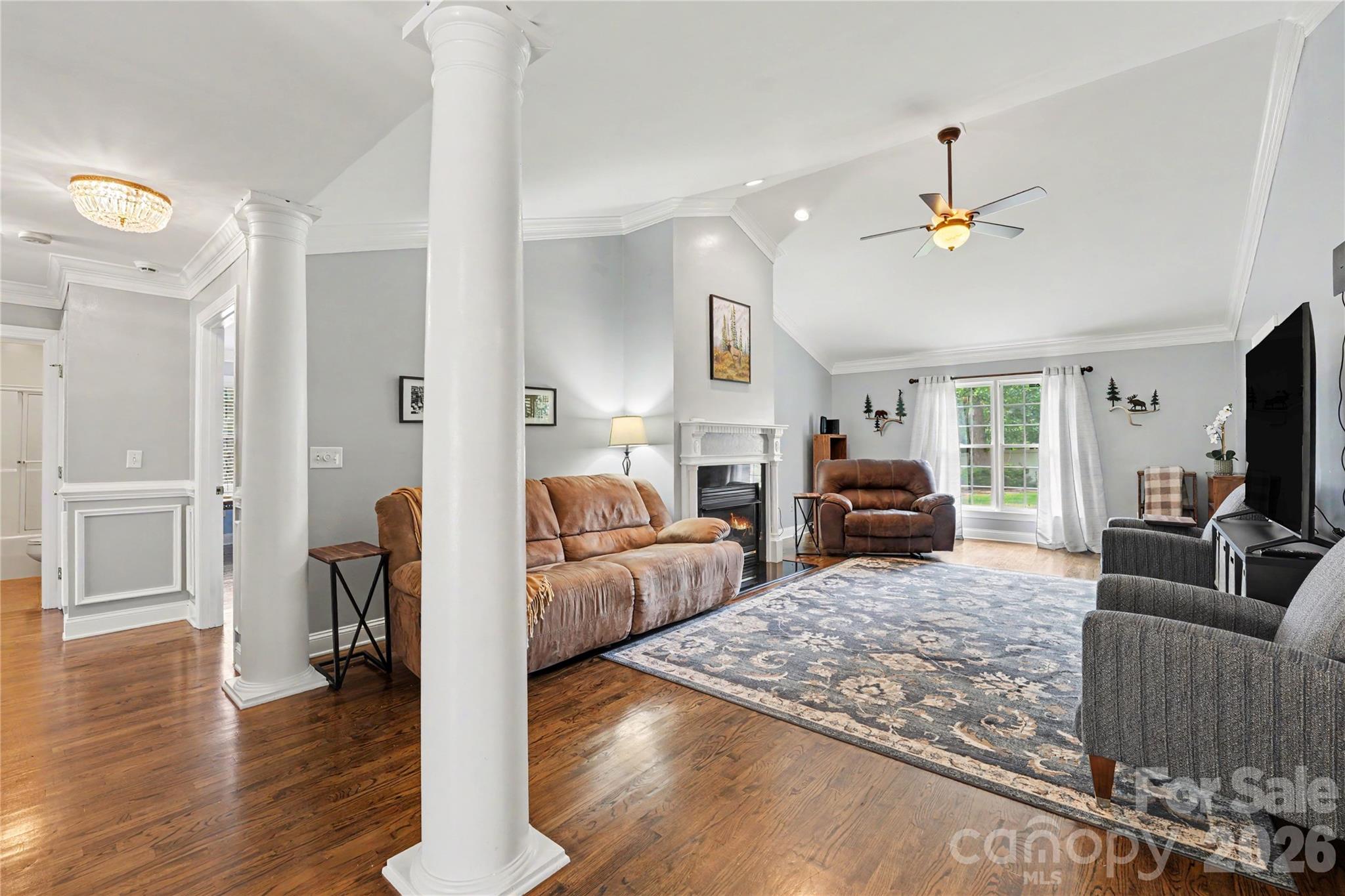 Single Family Residence at 1085 Merrywood Drive, Newton, photo 8 of 35