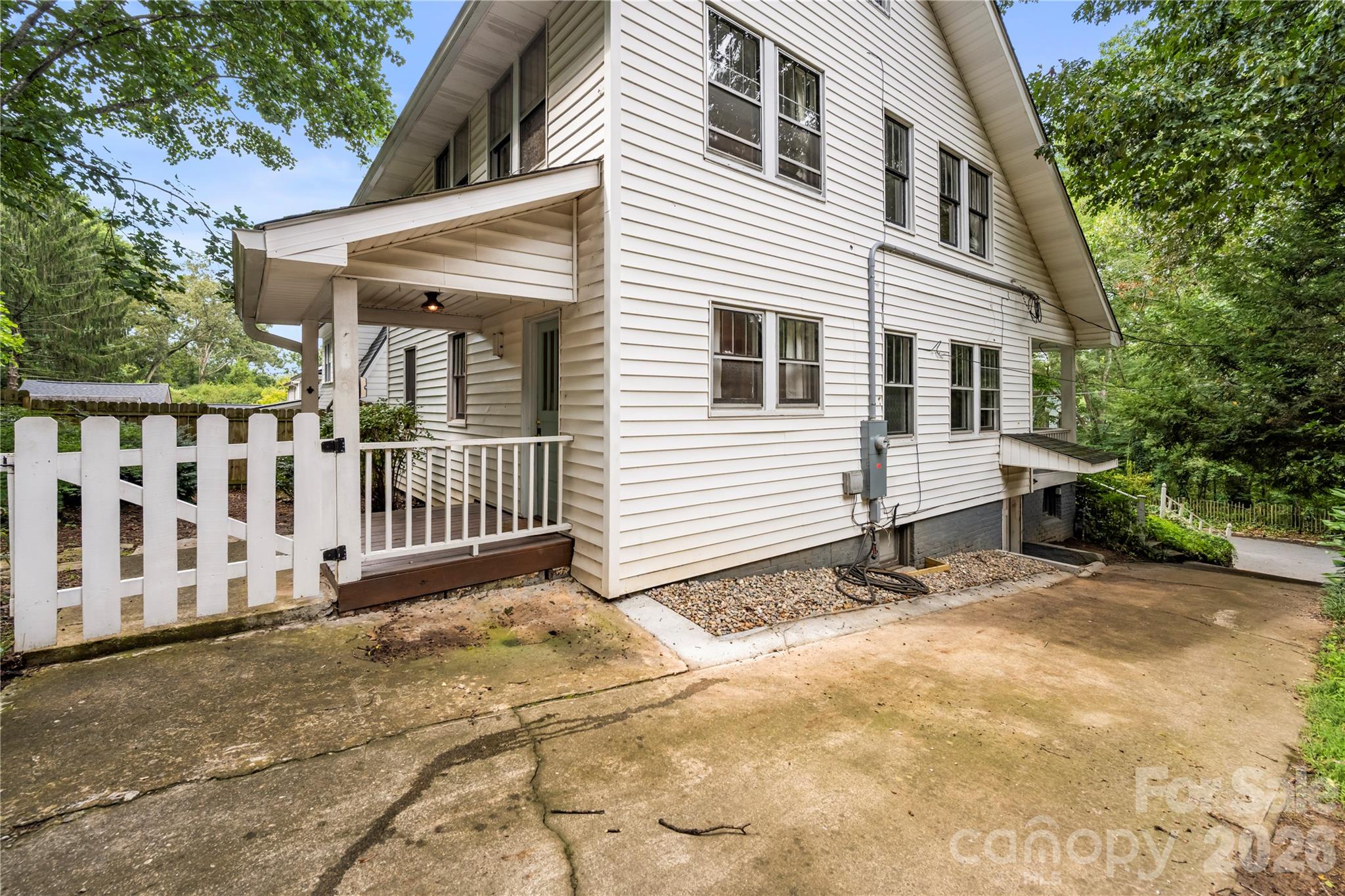 Single Family Residence at 18 Westover Drive, Asheville, photo 30 of 33