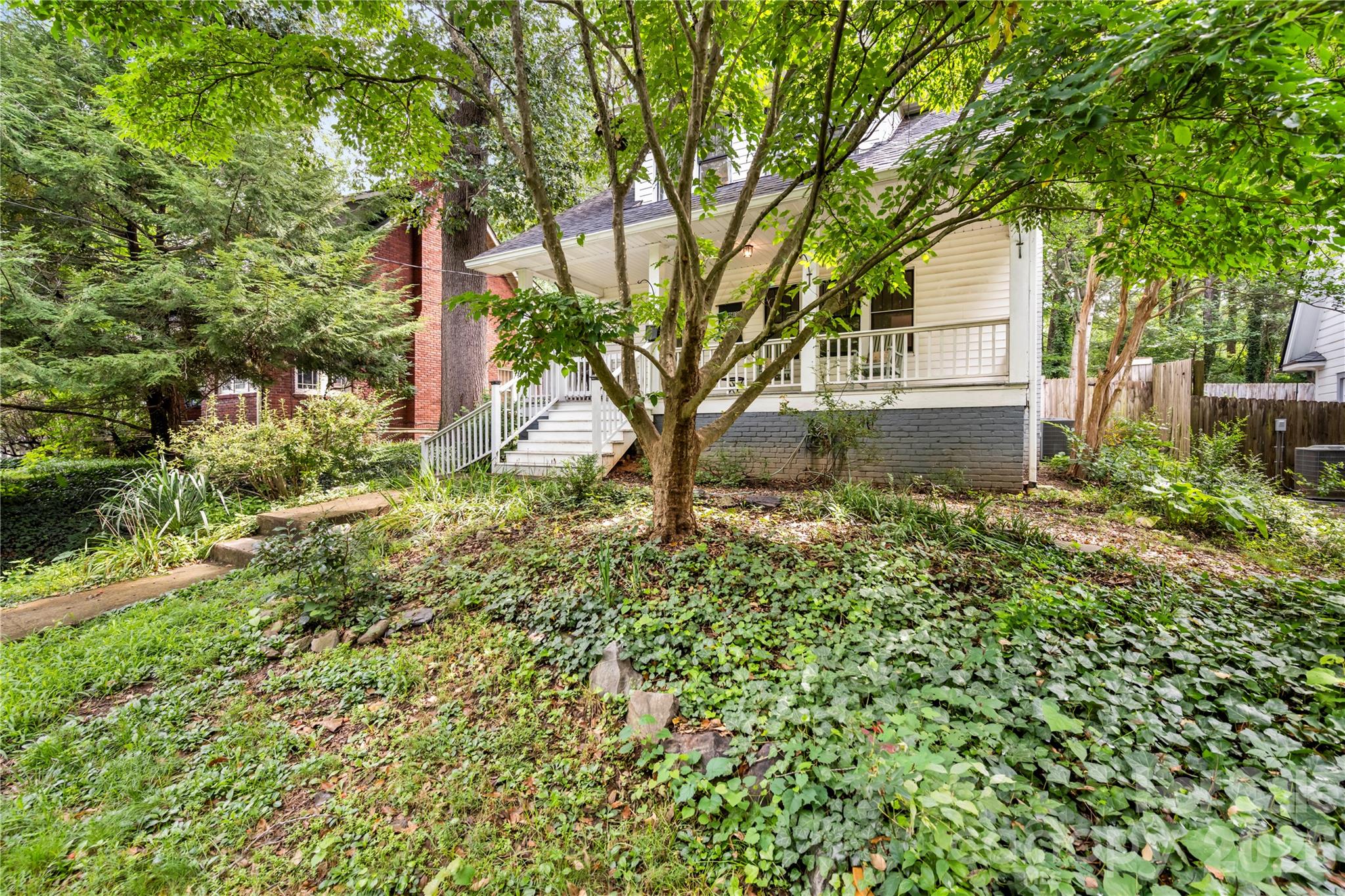 Single Family Residence at 18 Westover Drive, Asheville, photo 32 of 33