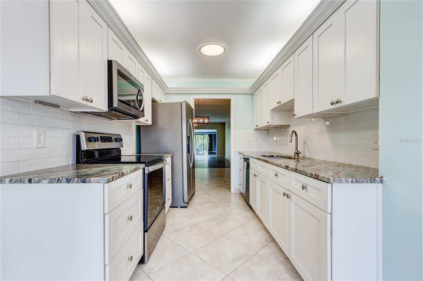 Villa at 186 BOCA CIEGA POINT SOUTH BLVD, ST PETERSBURG, photo 17 of 67