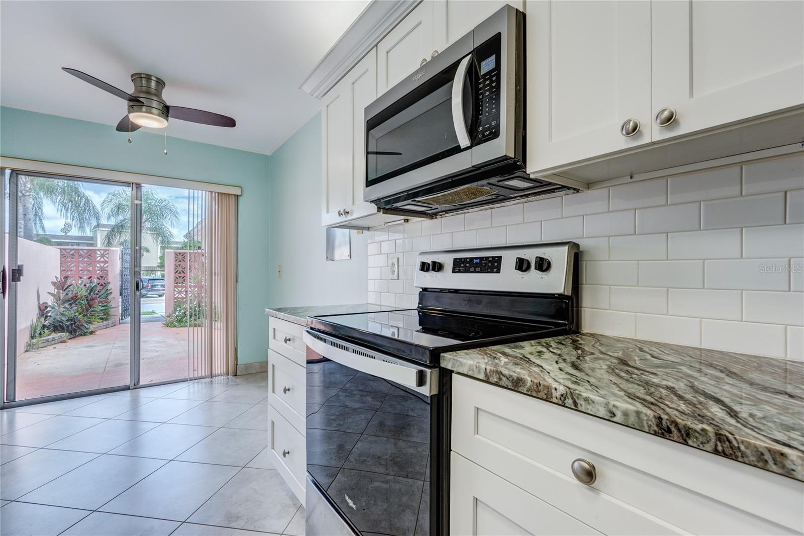 Villa at 186 BOCA CIEGA POINT SOUTH BLVD, ST PETERSBURG, photo 19 of 67