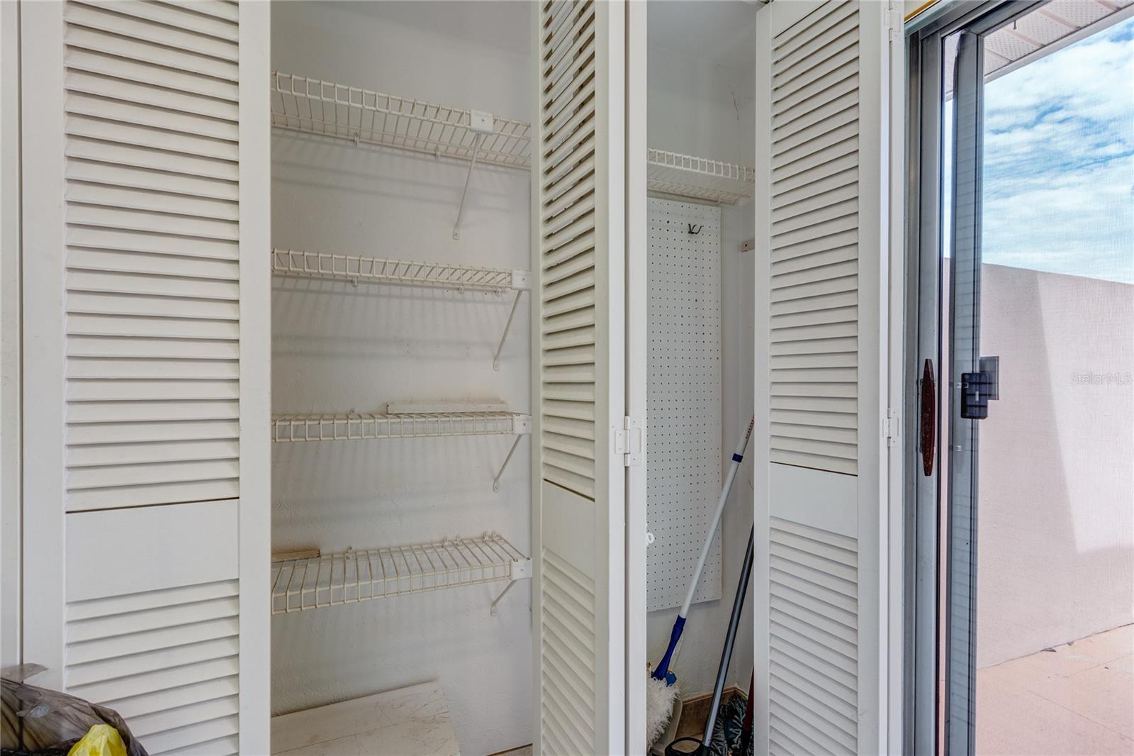 Villa at 186 BOCA CIEGA POINT SOUTH BLVD, ST PETERSBURG, photo 21 of 67