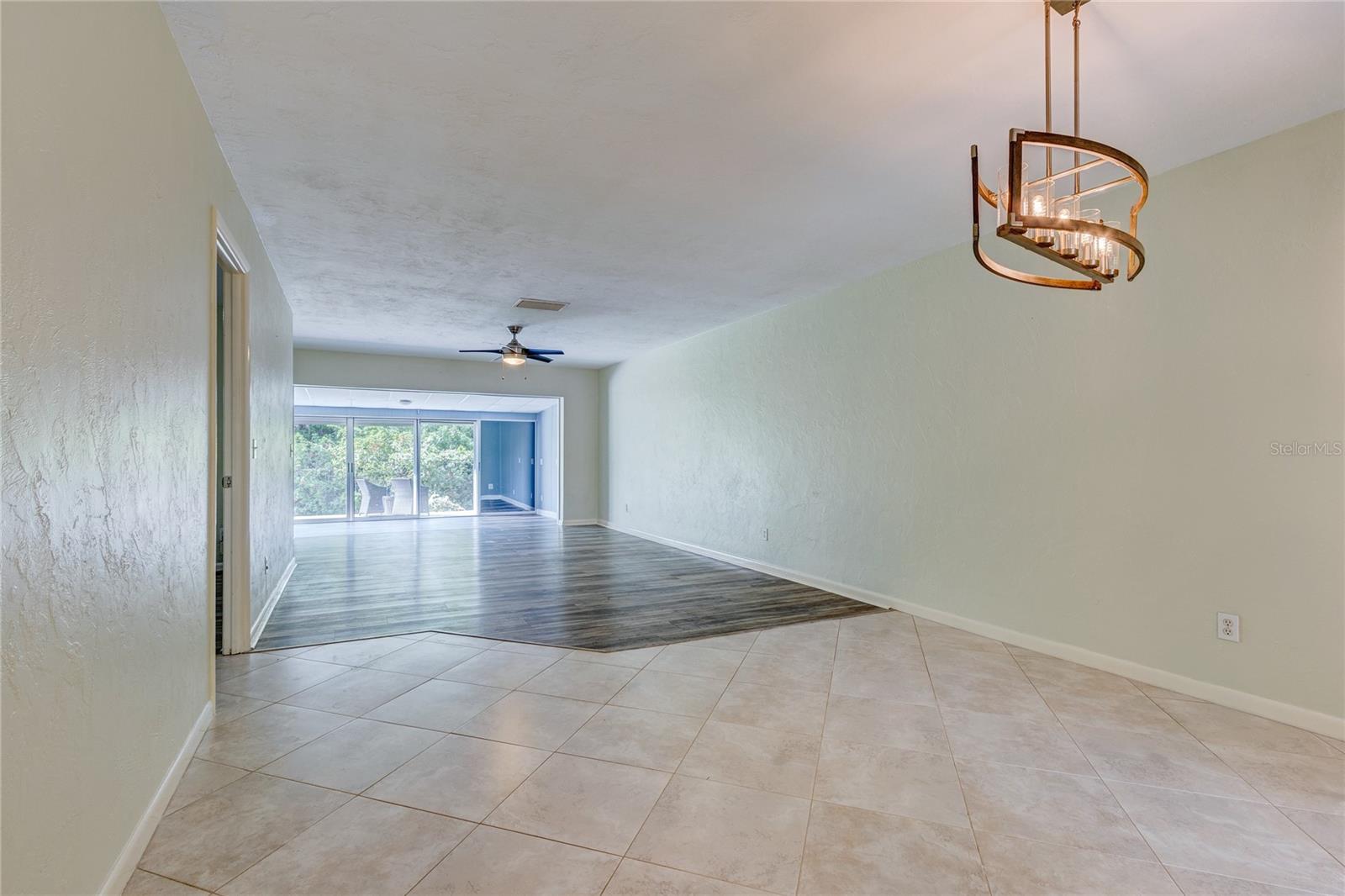 Villa at 186 BOCA CIEGA POINT SOUTH BLVD, ST PETERSBURG, photo 23 of 67