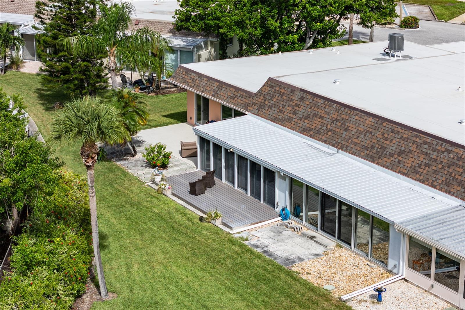 Villa at 186 BOCA CIEGA POINT SOUTH BLVD, ST PETERSBURG, photo 48 of 67