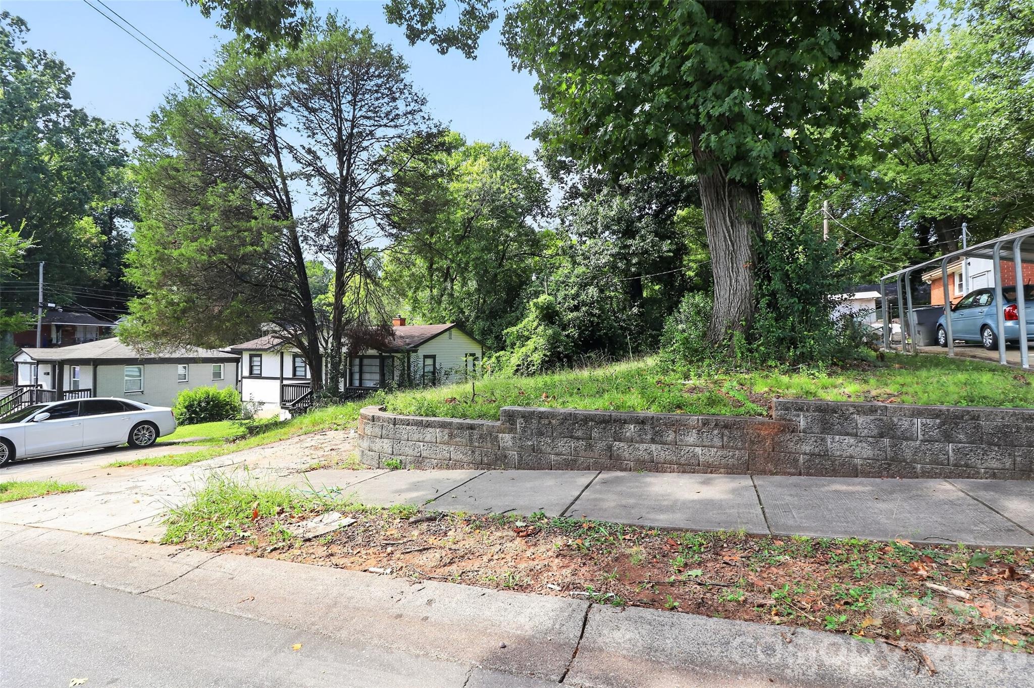 Lot at 2011 Erie Street, Charlotte, photo 15 of 18