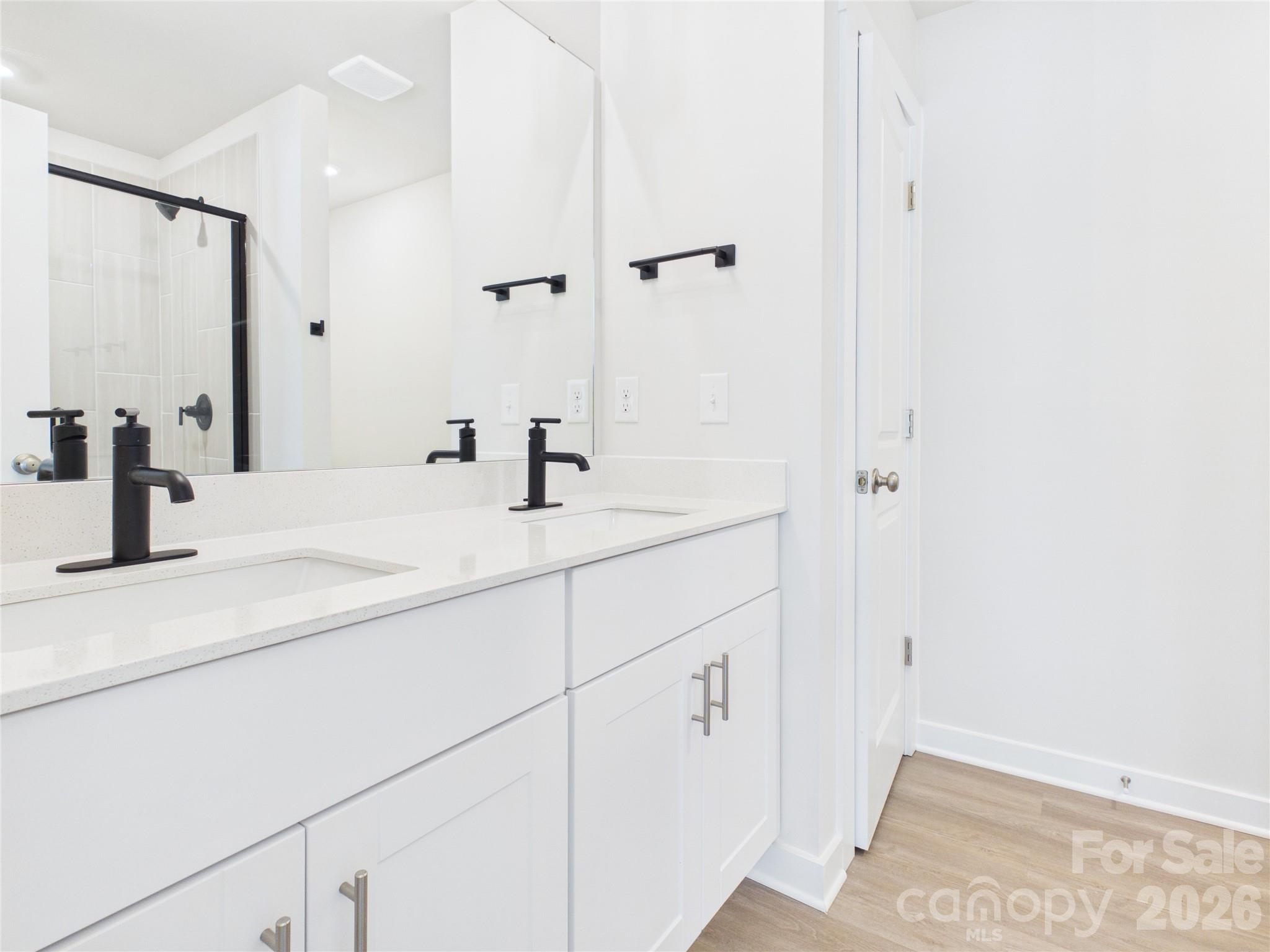 Primary Bath - 105 Dilling Street N, Kings Mountain