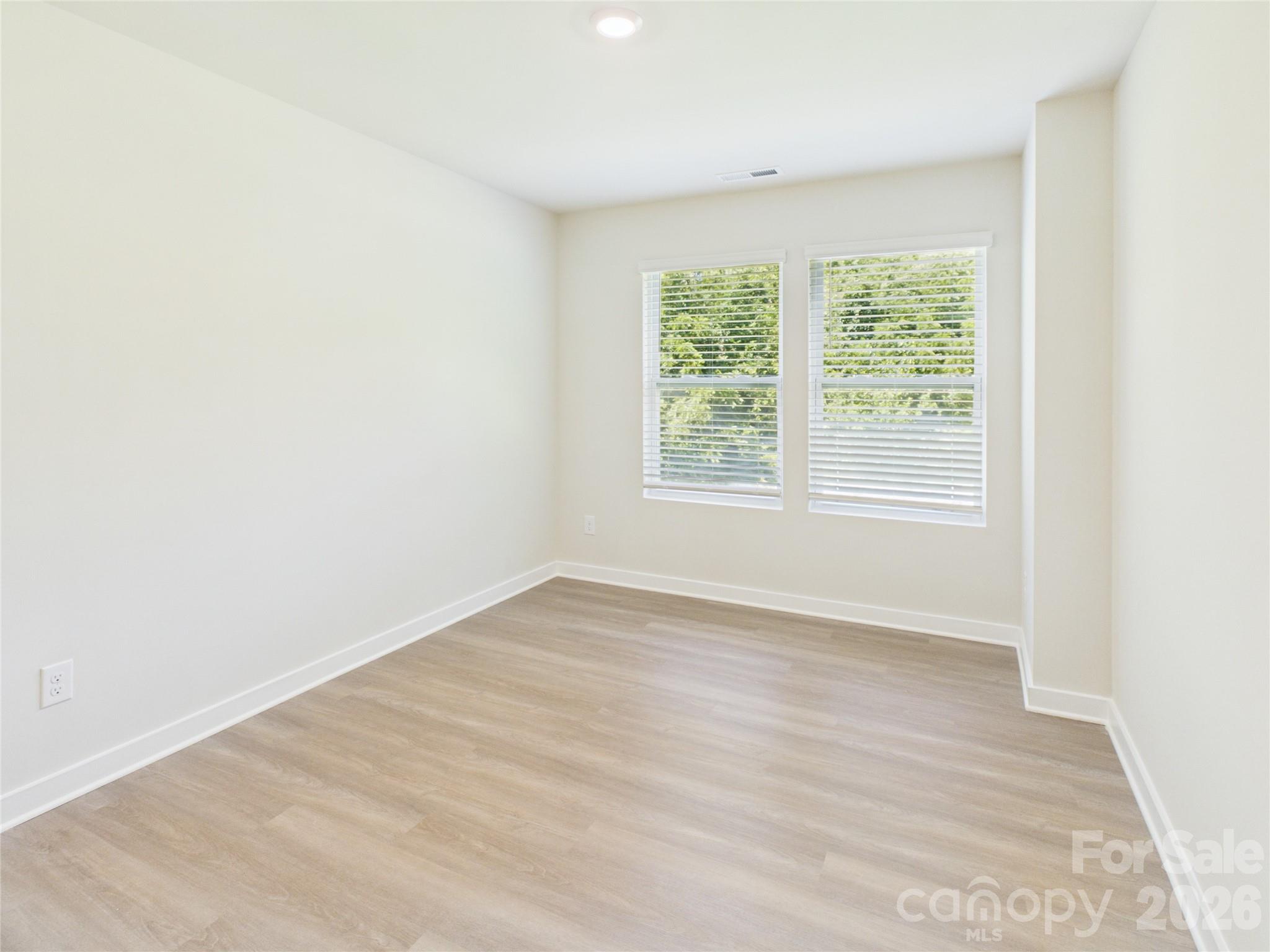Bedroom 2 - 105 Dilling Street N, Kings Mountain