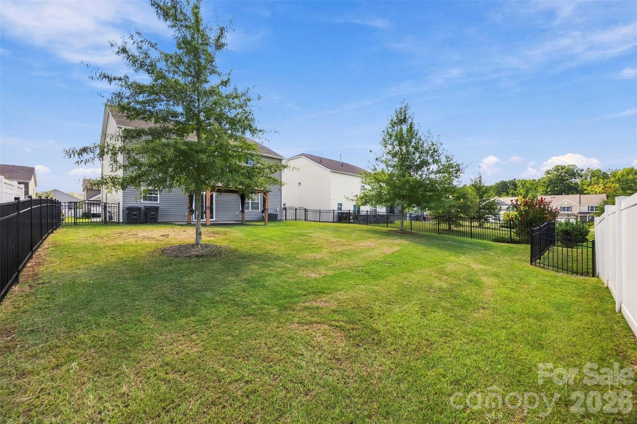 Single Family Residence at 7572 Nolen Farm Drive, Gastonia, photo 37 of 45