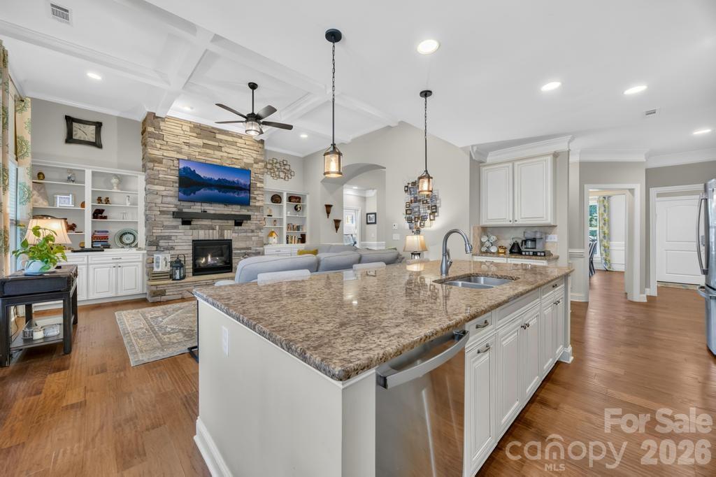 Single Family Residence at 108 Butler Drive, Mooresville, photo 20 of 46