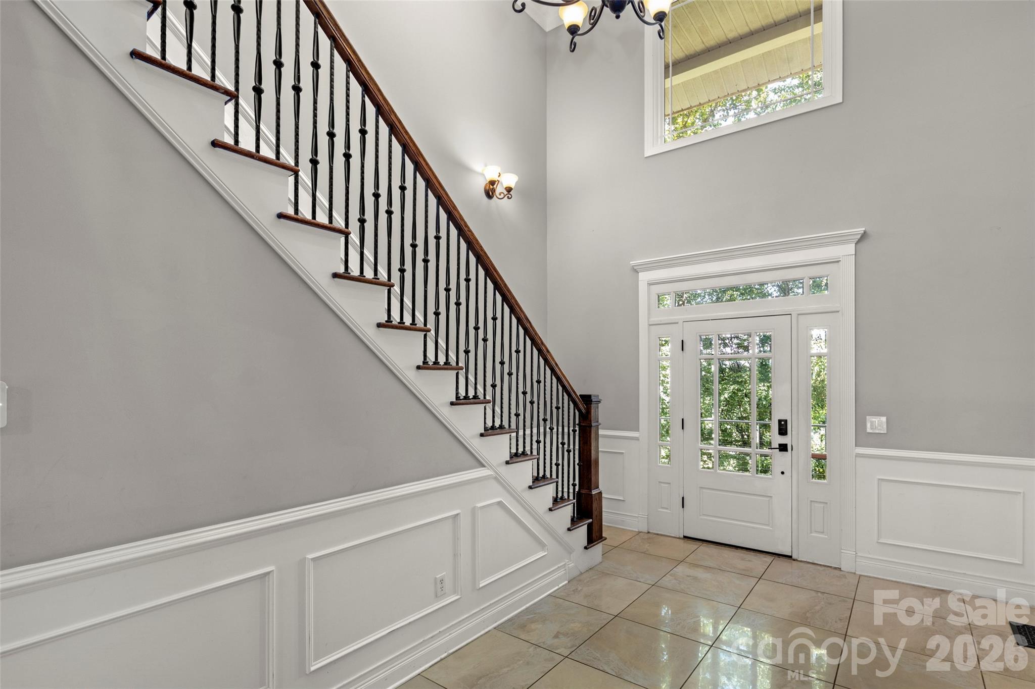 Single Family Residence at 349 View Rock Lane, Hendersonville, photo 6 of 48