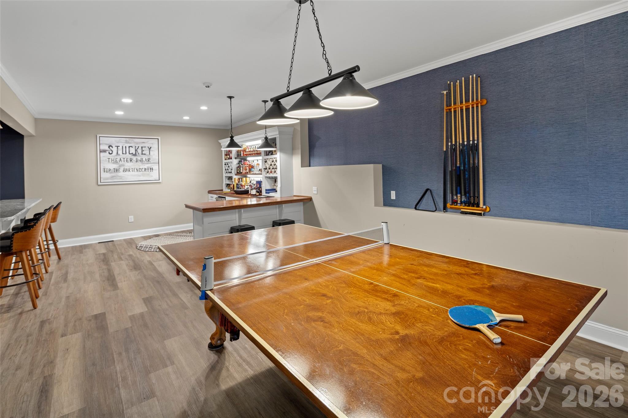Recreation room with full bar - 349 View Rock Lane, Hendersonville