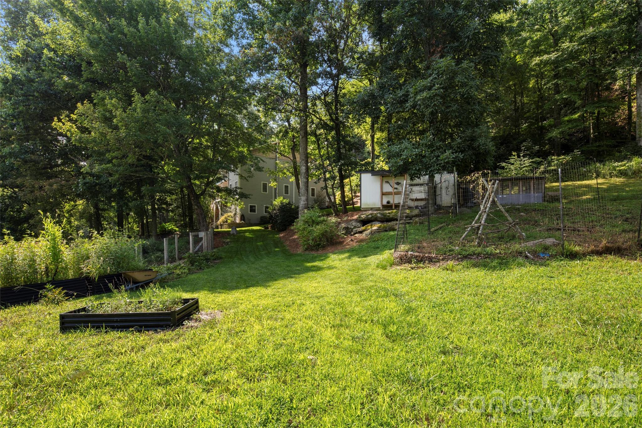 Single Family Residence at 349 View Rock Lane, Hendersonville, photo 38 of 48