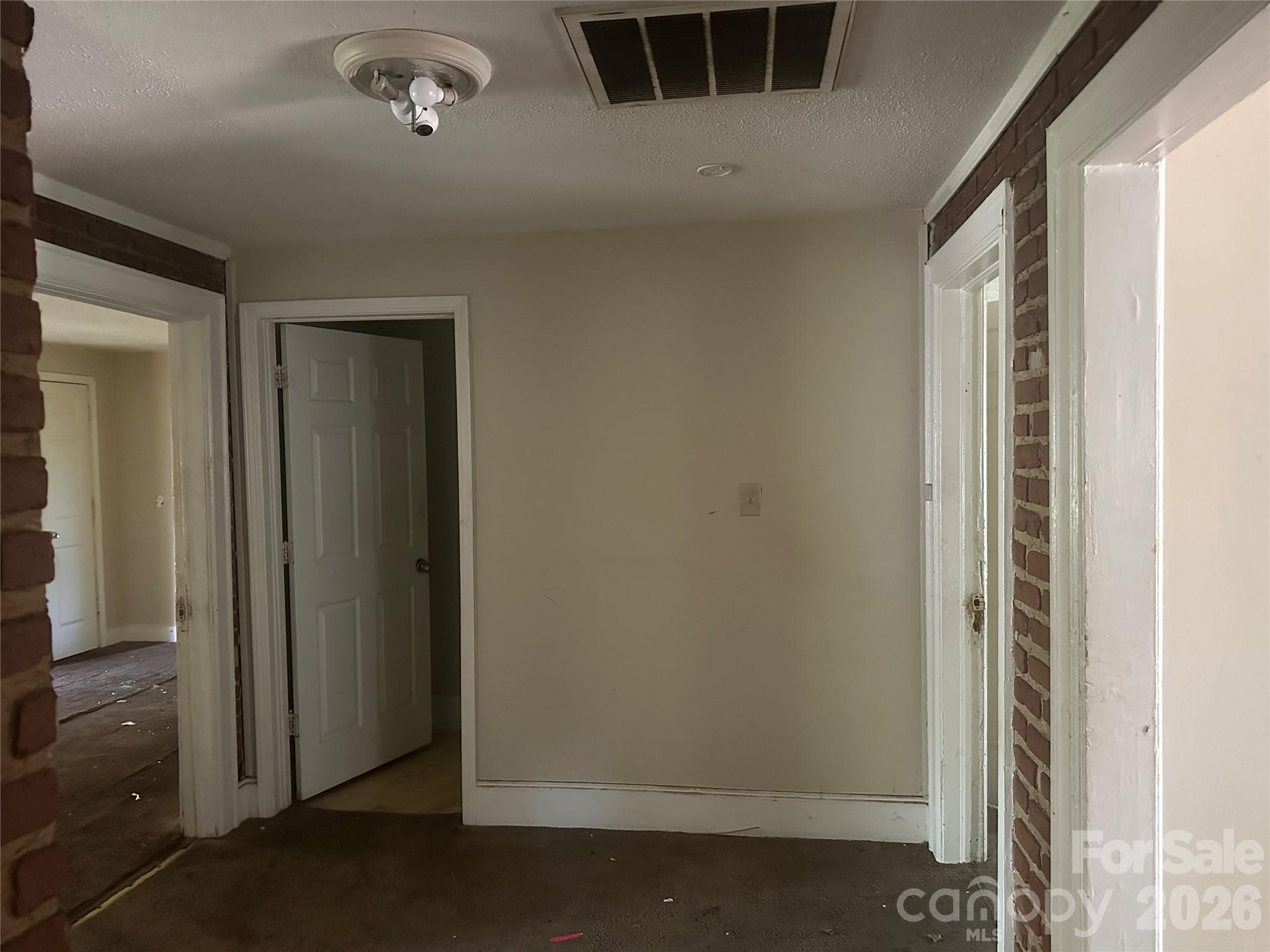 Duplex at 1028 Karendale Avenue, Charlotte, photo 8 of 14