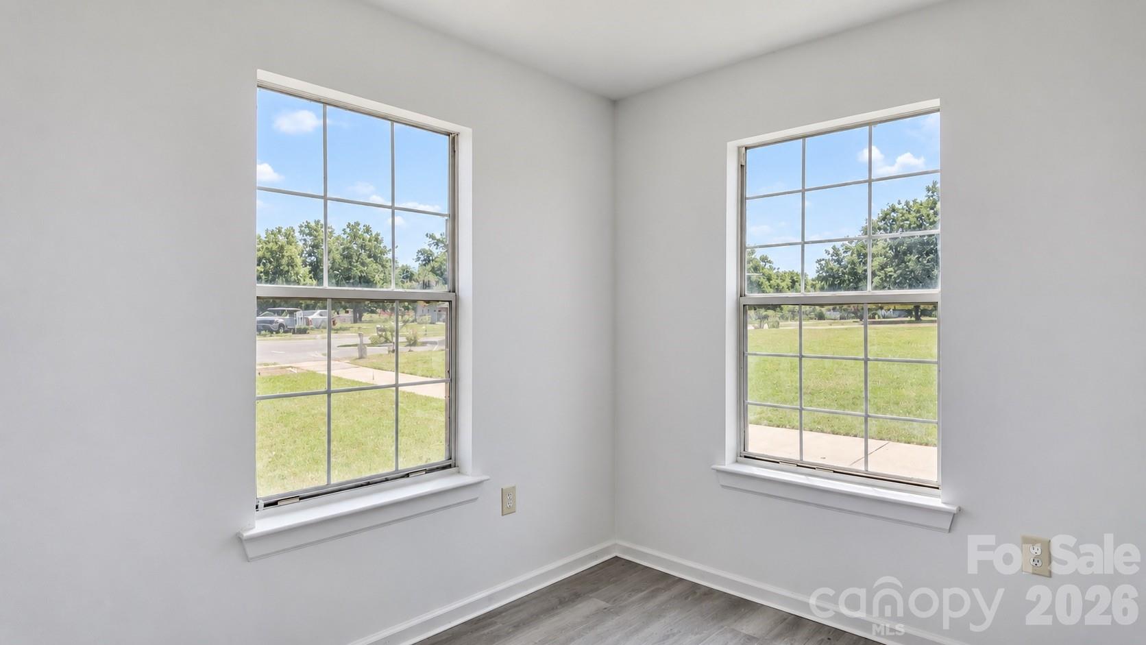 Condominium at 8032 Tremaine Court, Charlotte, photo 7 of 20