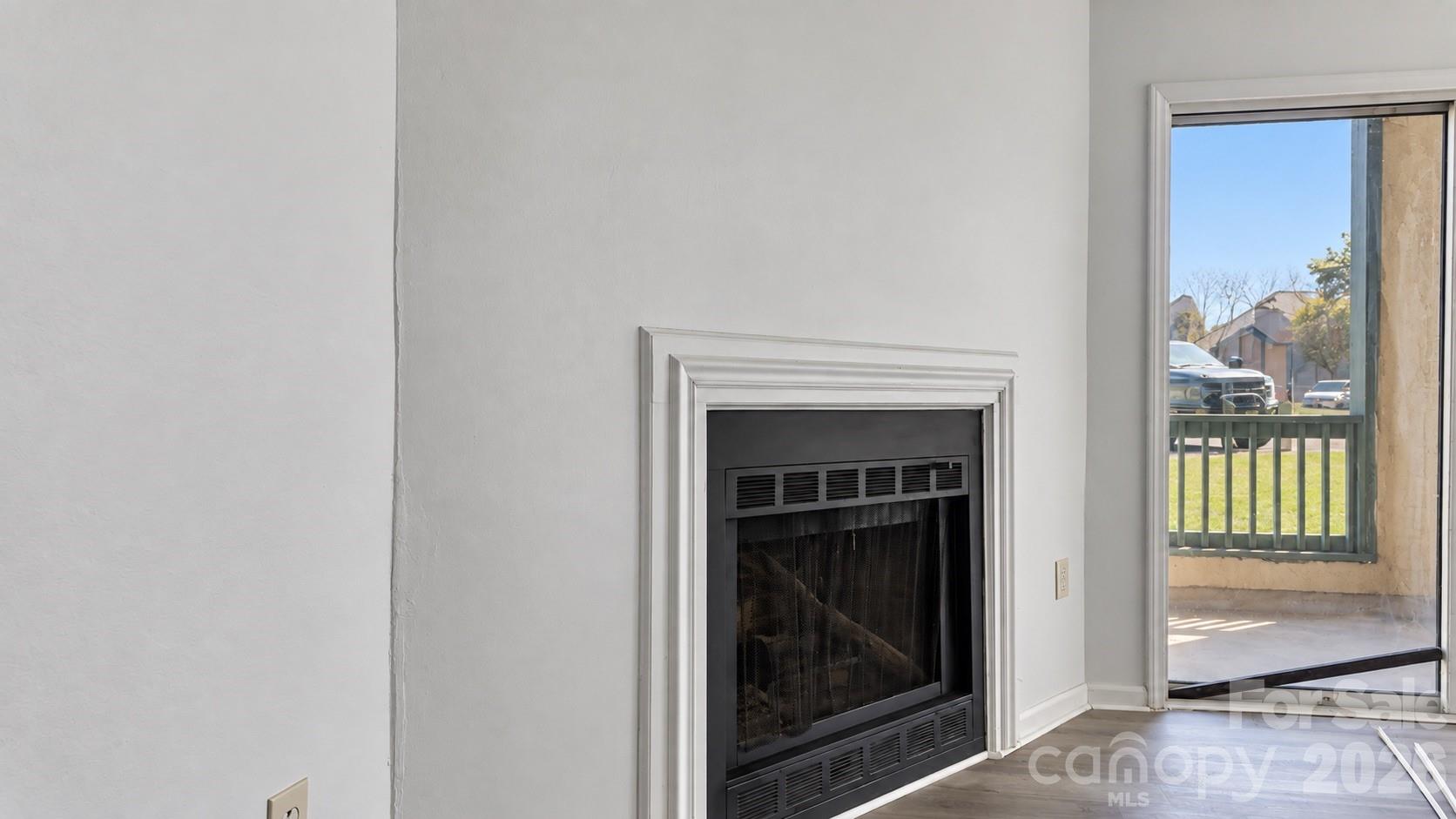 Condominium at 8032 Tremaine Court, Charlotte, photo 14 of 20