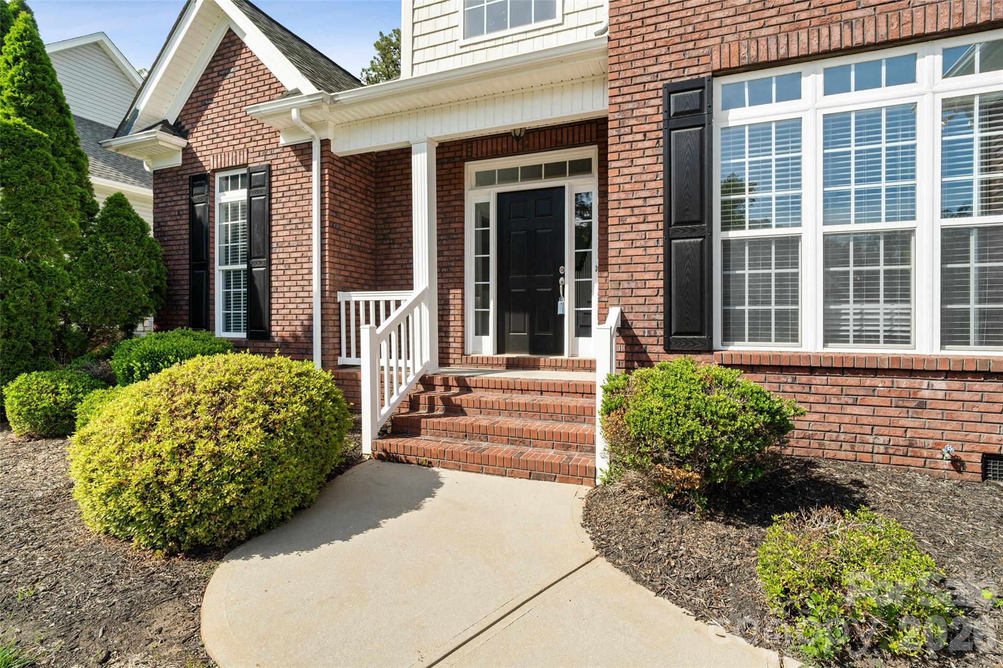 Single Family Residence at 1588 Essex Hall Drive, Rock Hill, photo 2 of 39
