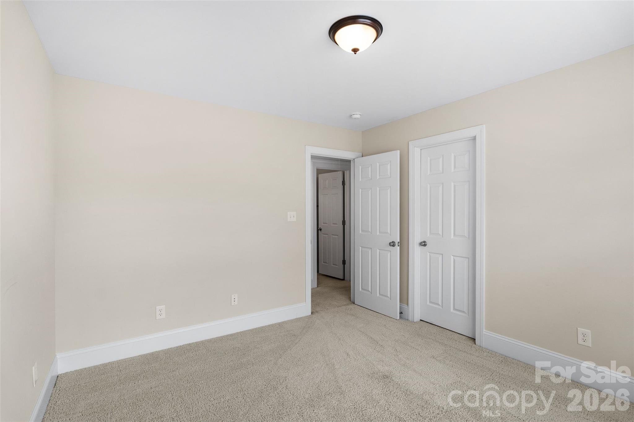 Single Family Residence at 1588 Essex Hall Drive, Rock Hill, photo 27 of 39