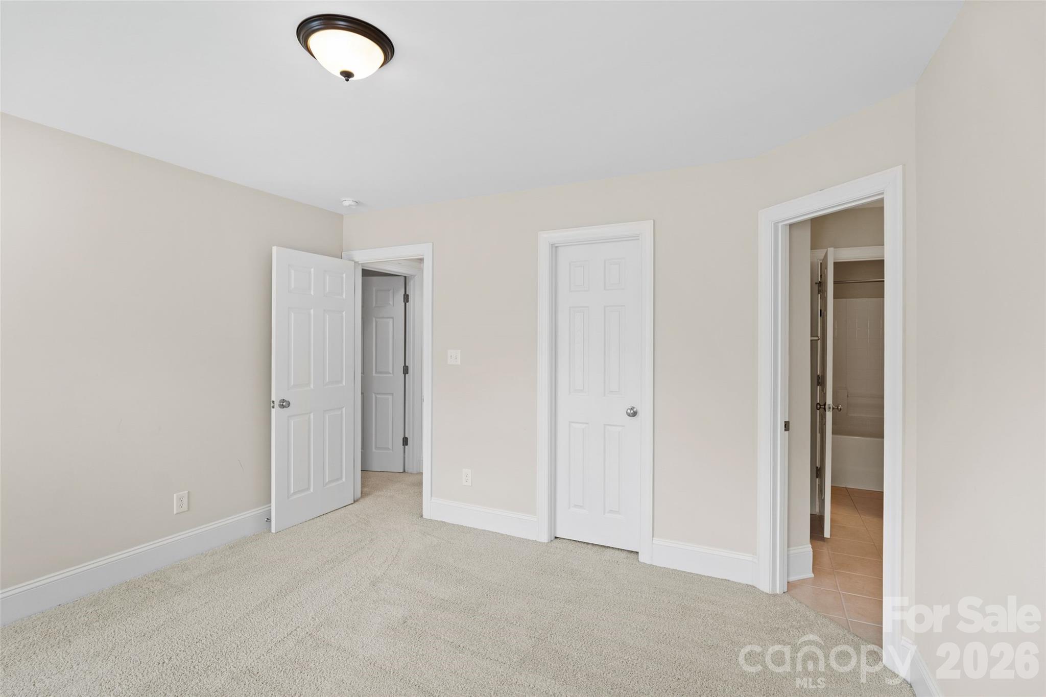 Single Family Residence at 1588 Essex Hall Drive, Rock Hill, photo 31 of 39