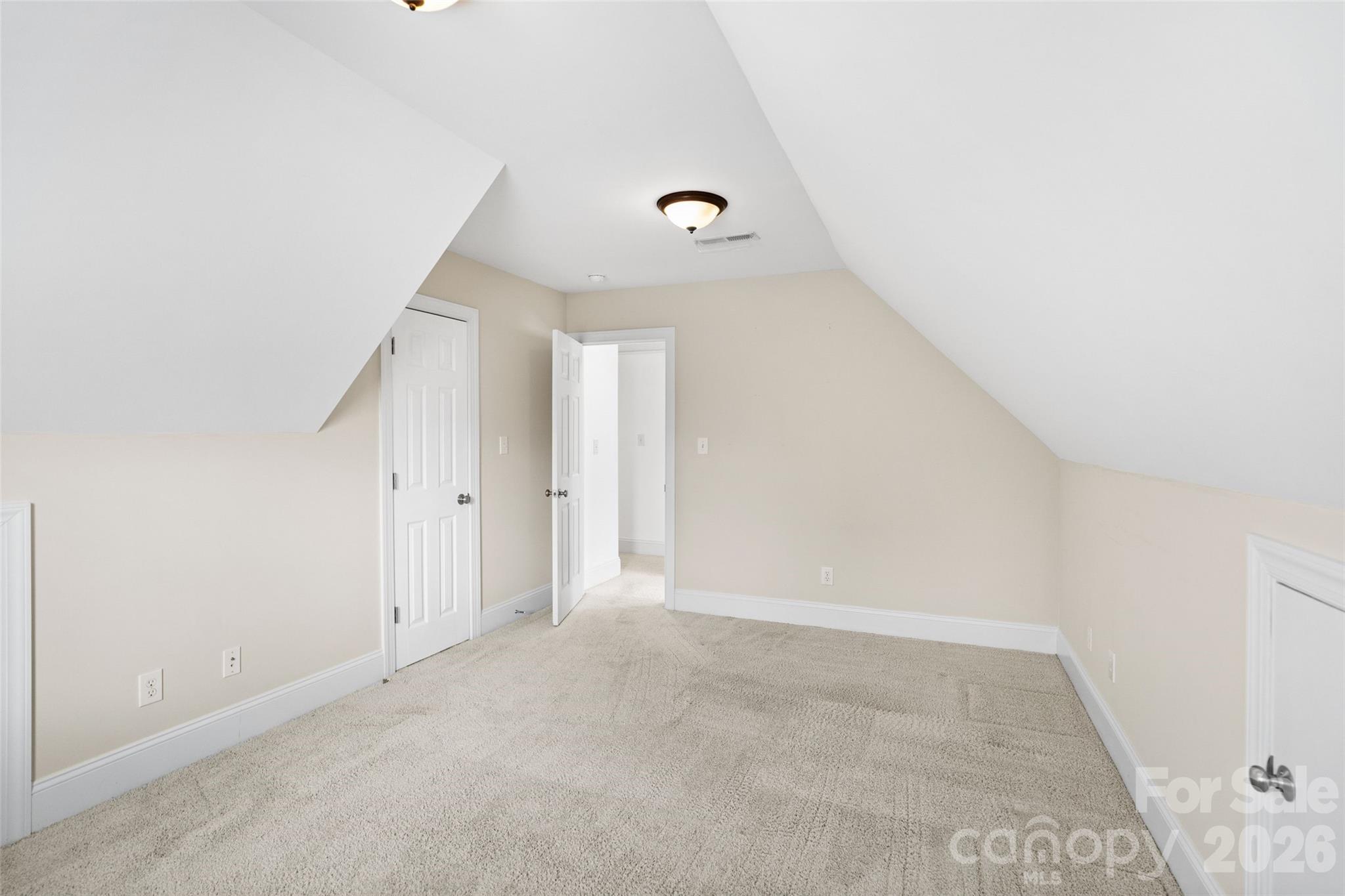 Single Family Residence at 1588 Essex Hall Drive, Rock Hill, photo 33 of 39