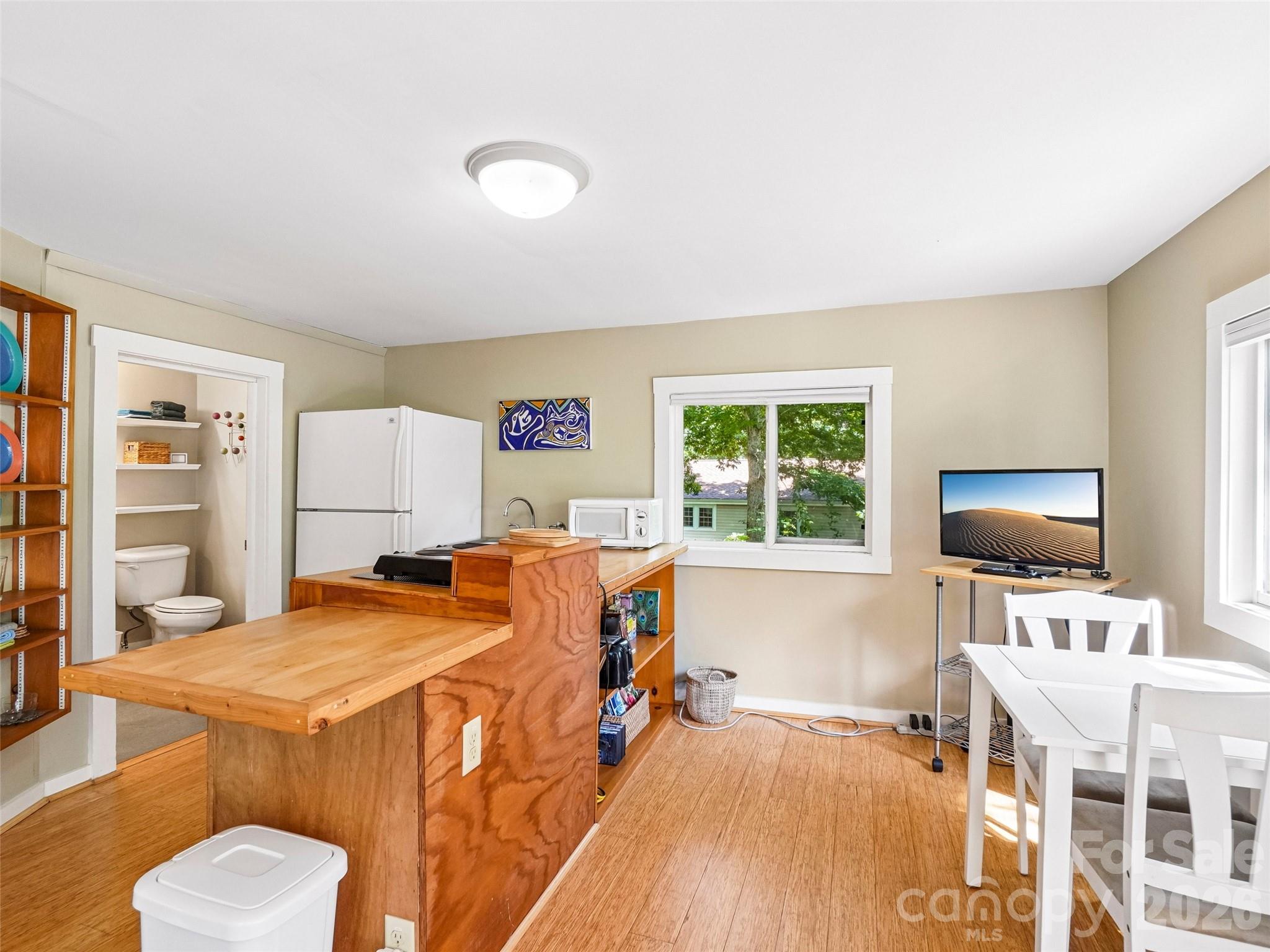 Cottage kitchen - 75 Cisco Road, Asheville