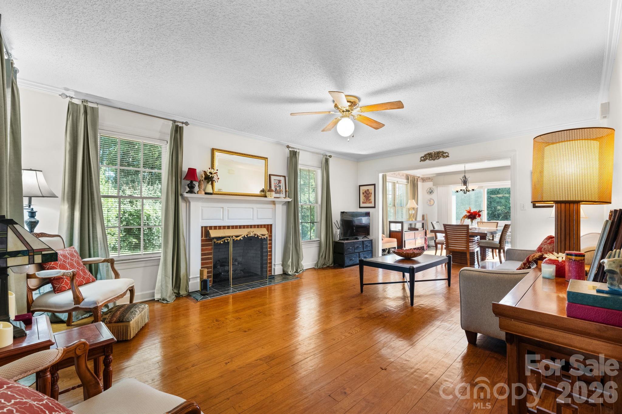 Single Family Residence at 2036 Picnic Drive, Newton, photo 7 of 45