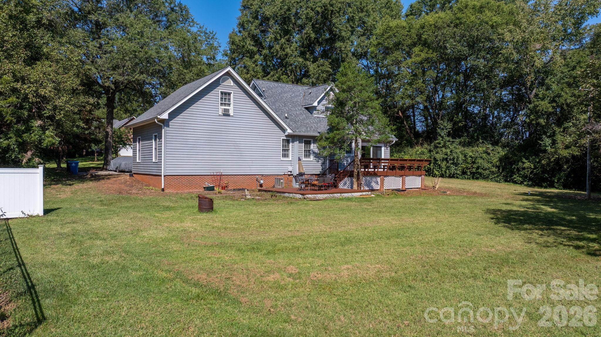 Single Family Residence at 2036 Picnic Drive, Newton, photo 33 of 45