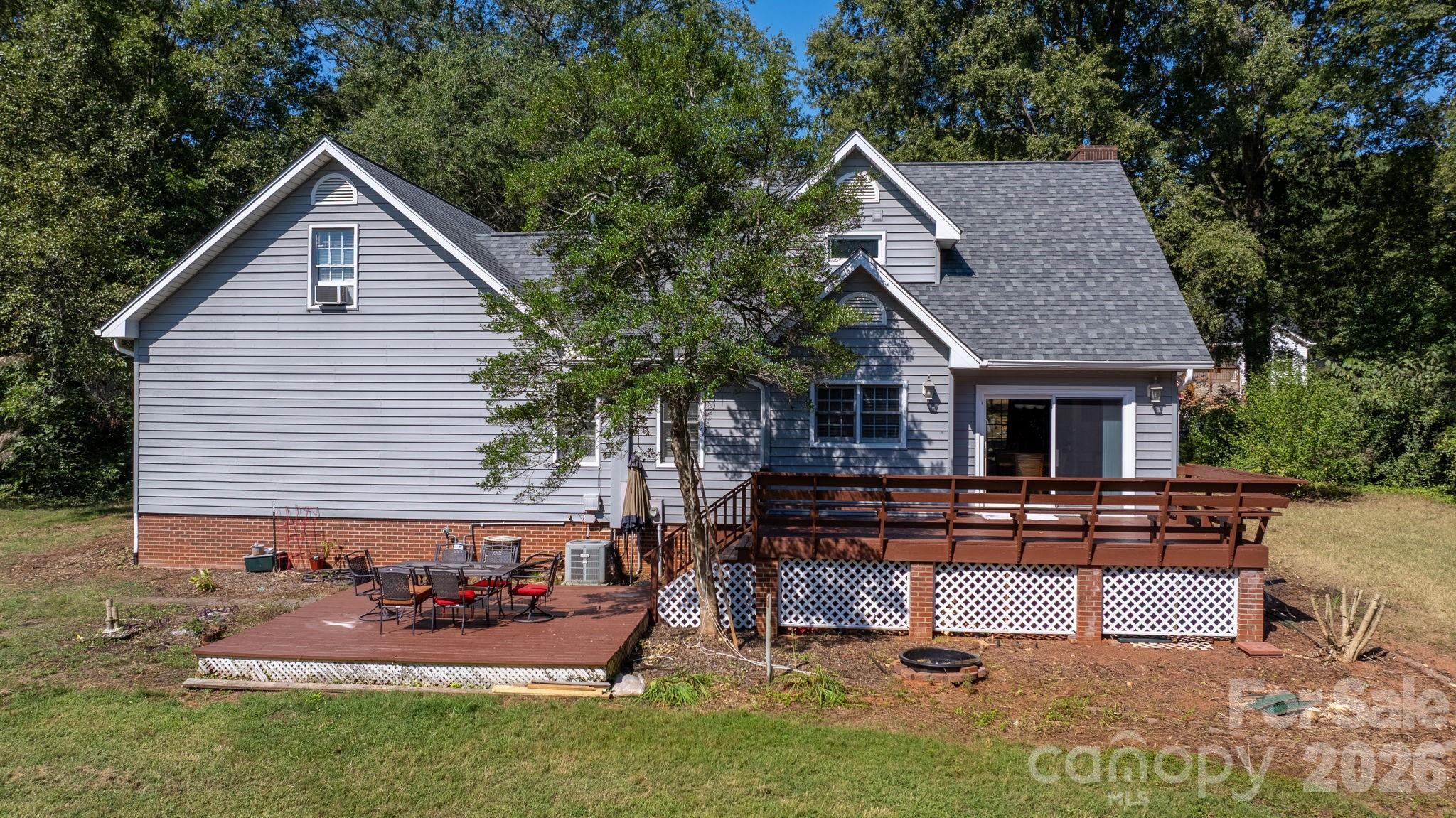 Single Family Residence at 2036 Picnic Drive, Newton, photo 40 of 45
