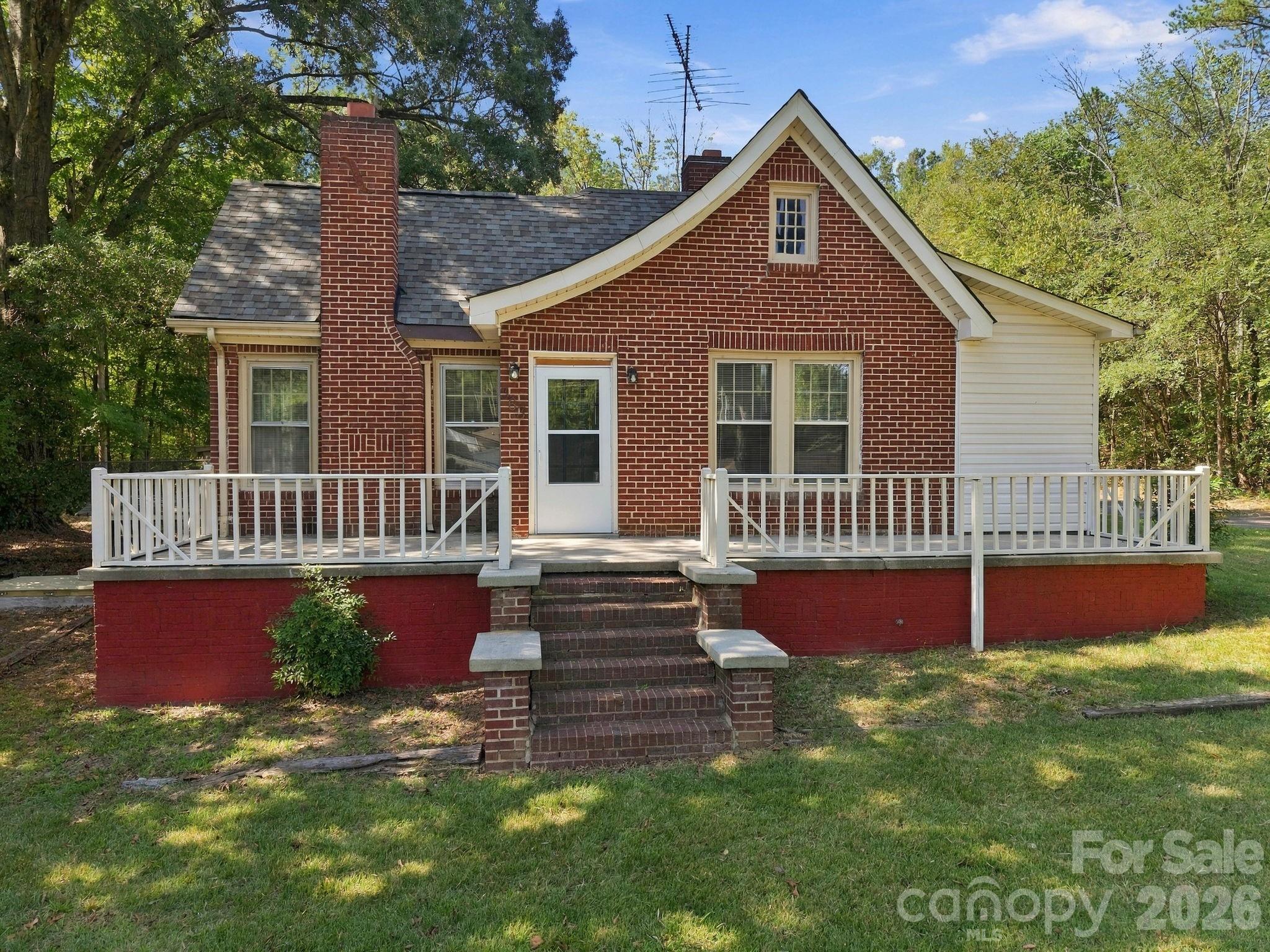 Single Family Residence at 363 Corban Avenue SE, Concord, photo 3 of 48