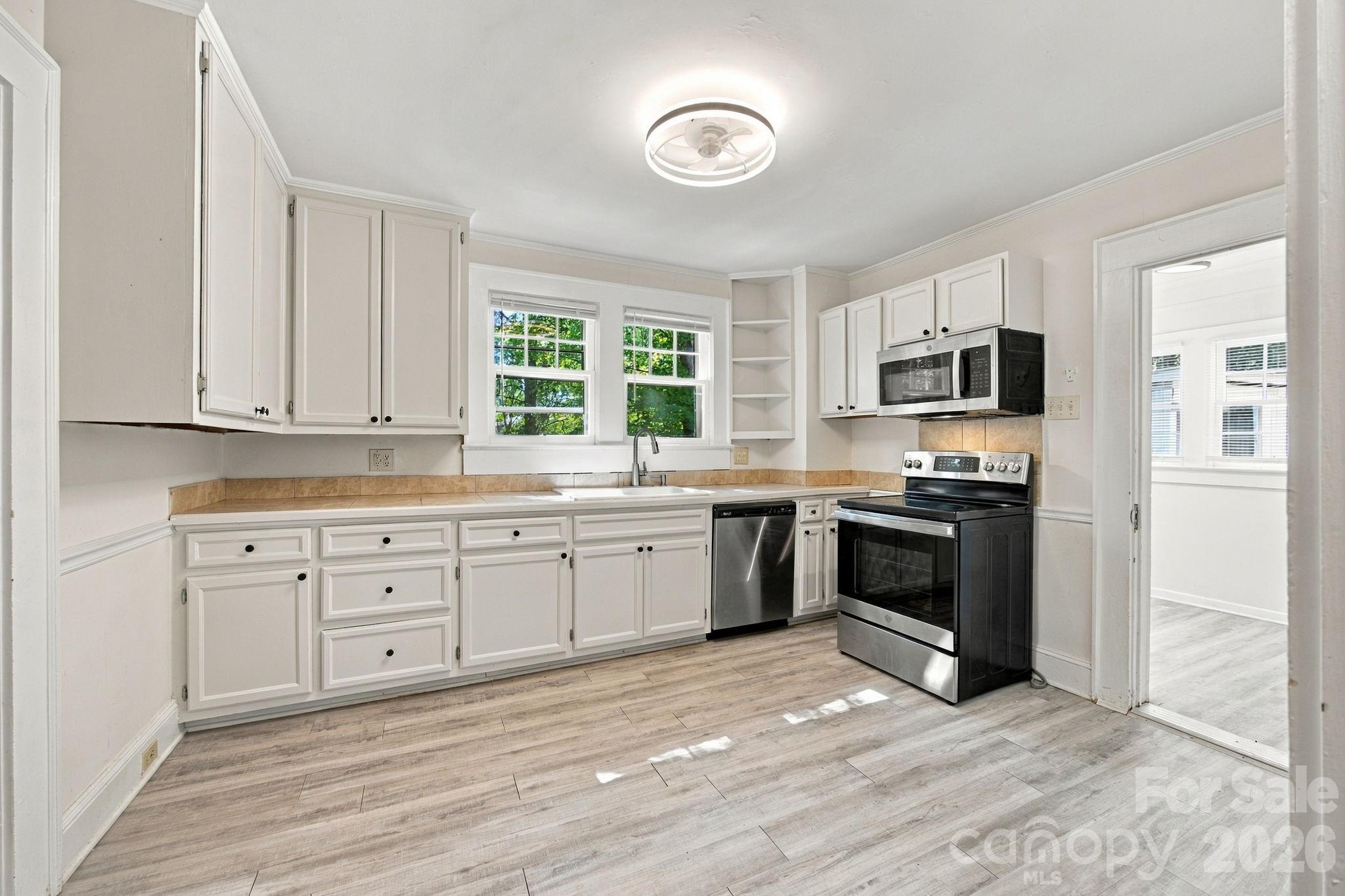 Single Family Residence at 363 Corban Avenue SE, Concord, photo 13 of 48