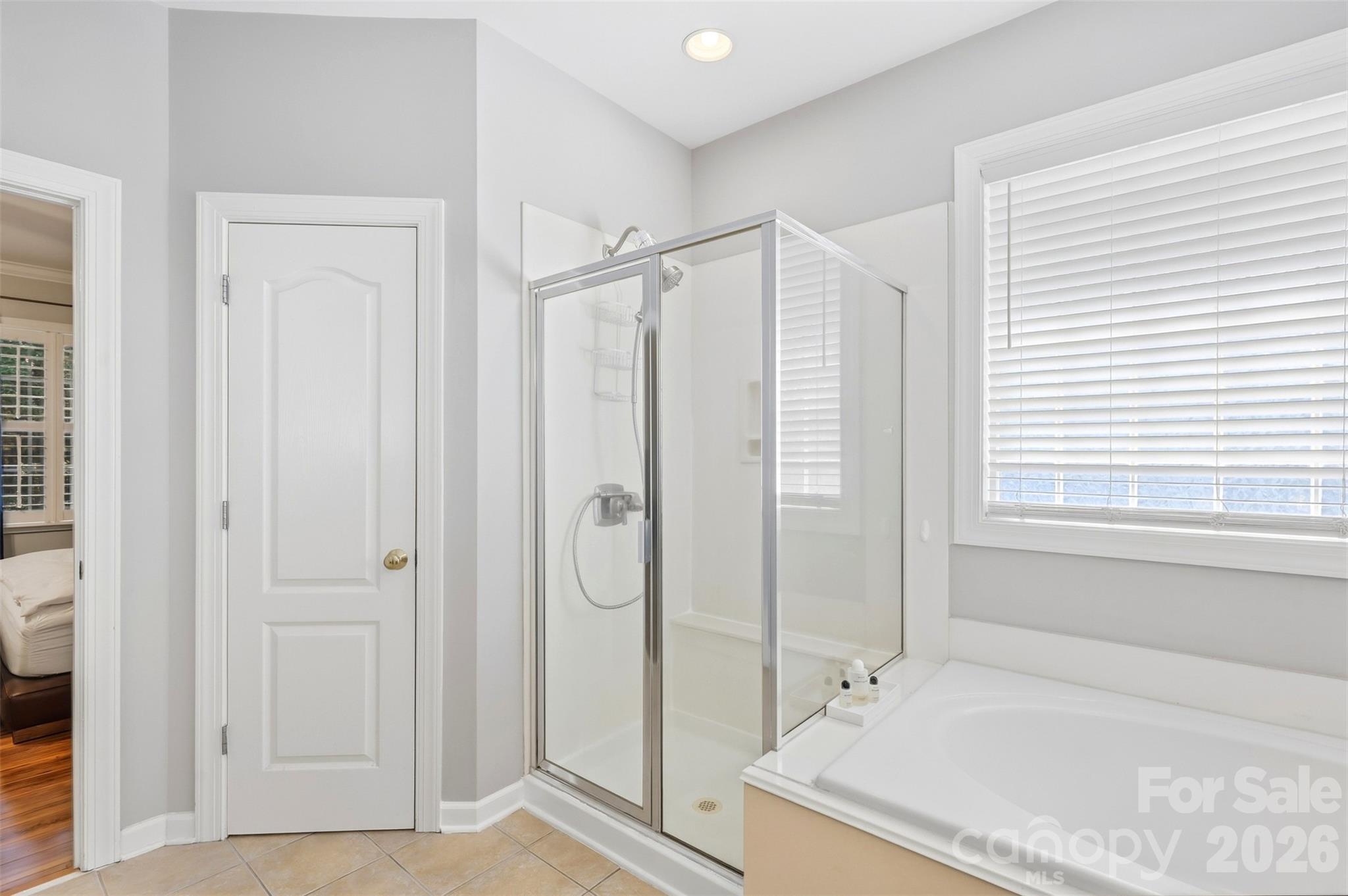 Single Family Residence at 14923 Hawick Manor Lane, Pineville, photo 24 of 48