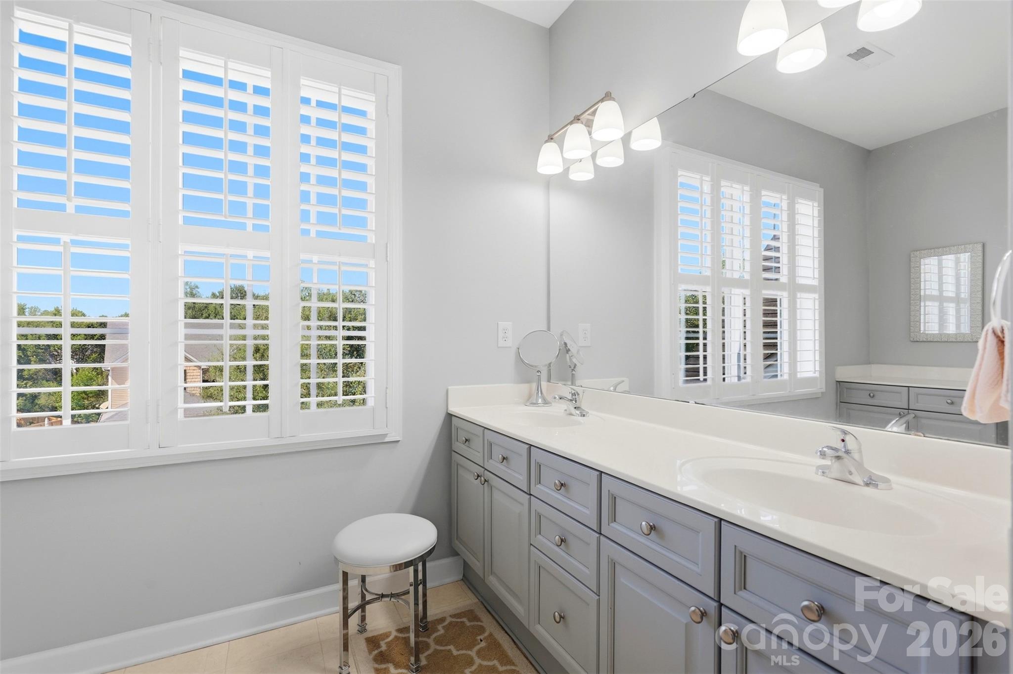 Single Family Residence at 14923 Hawick Manor Lane, Pineville, photo 28 of 48