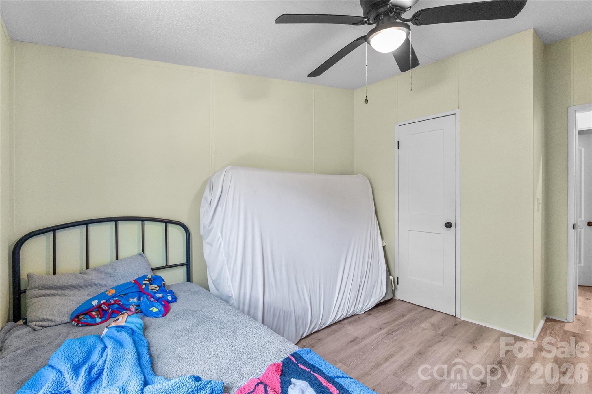Single Family Residence at 4756 Sierra Drive, Maiden, photo 29 of 36
