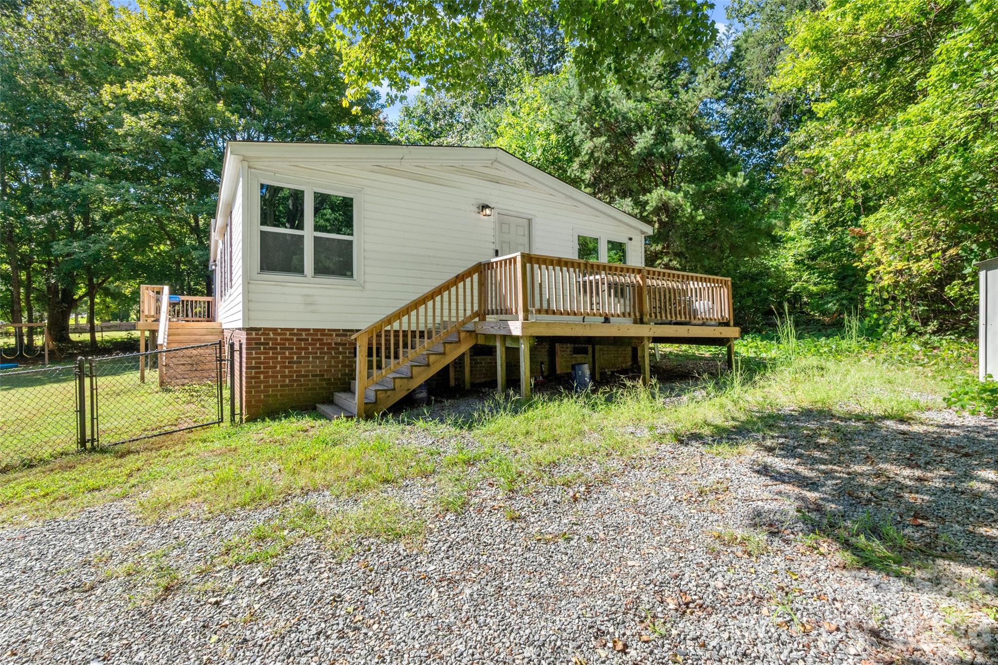 Single Family Residence at 4756 Sierra Drive, Maiden, photo 33 of 36