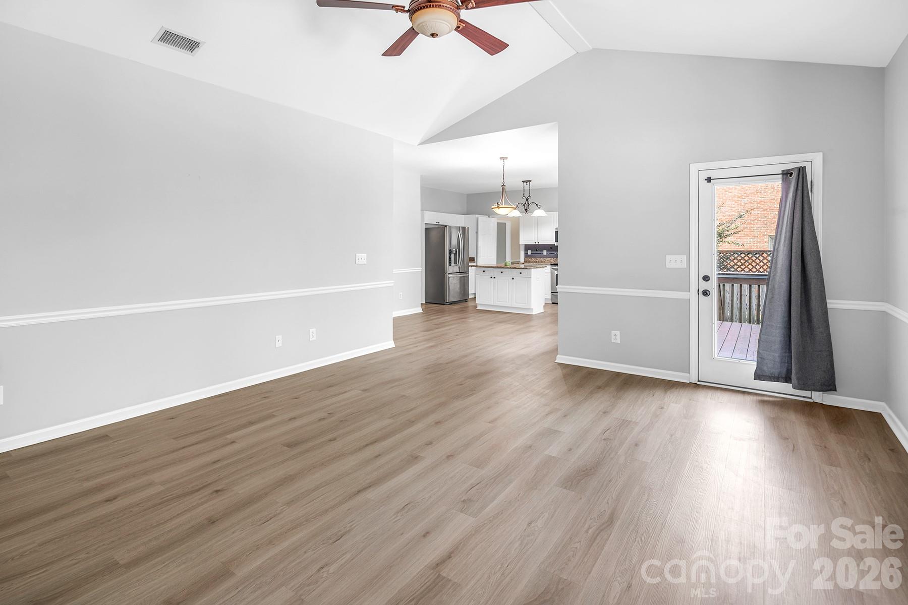 Single Family Residence at 5016 Hickory Lake Lane, Matthews, photo 21 of 48