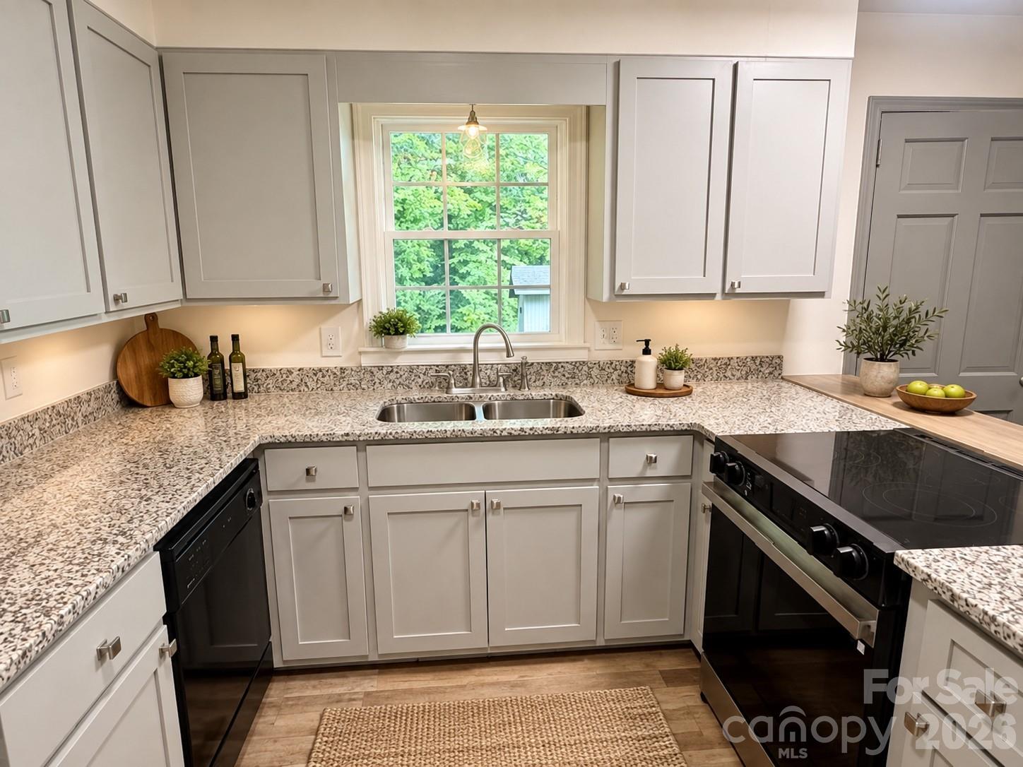 Enhanced with decor - 845 Cherokee Place SW, Lenoir