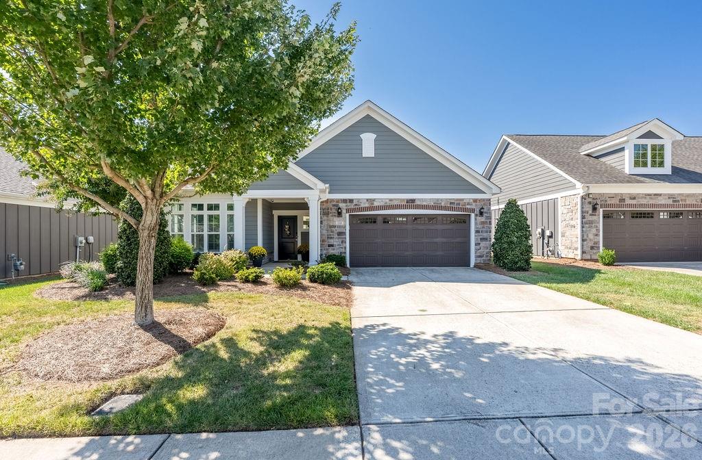 Single Family Residence at 118 Mercyview Lane, Mooresville, photo 3 of 35