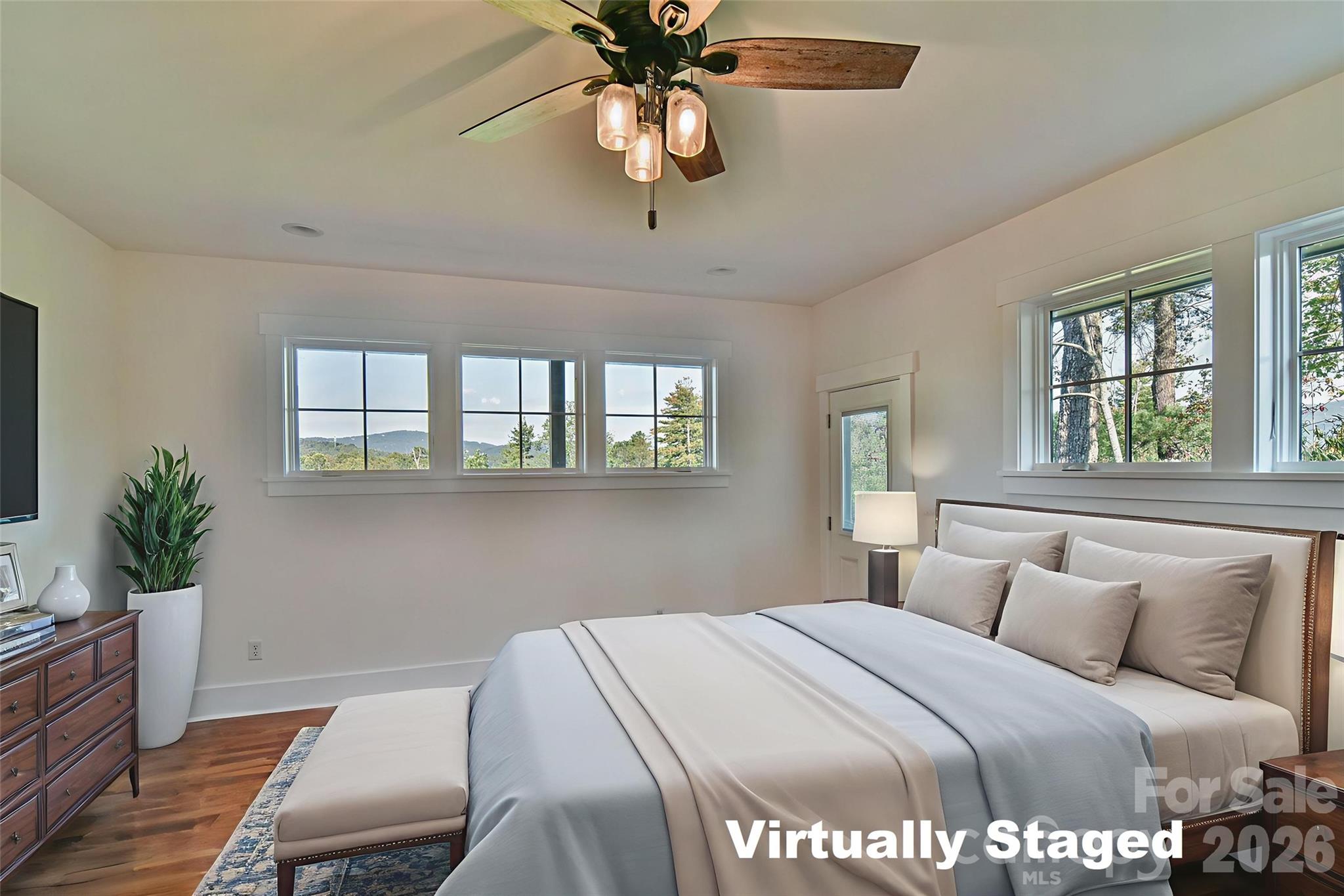 Single Family Residence at 71 Crossings Circle, Fairview, photo 11 of 48