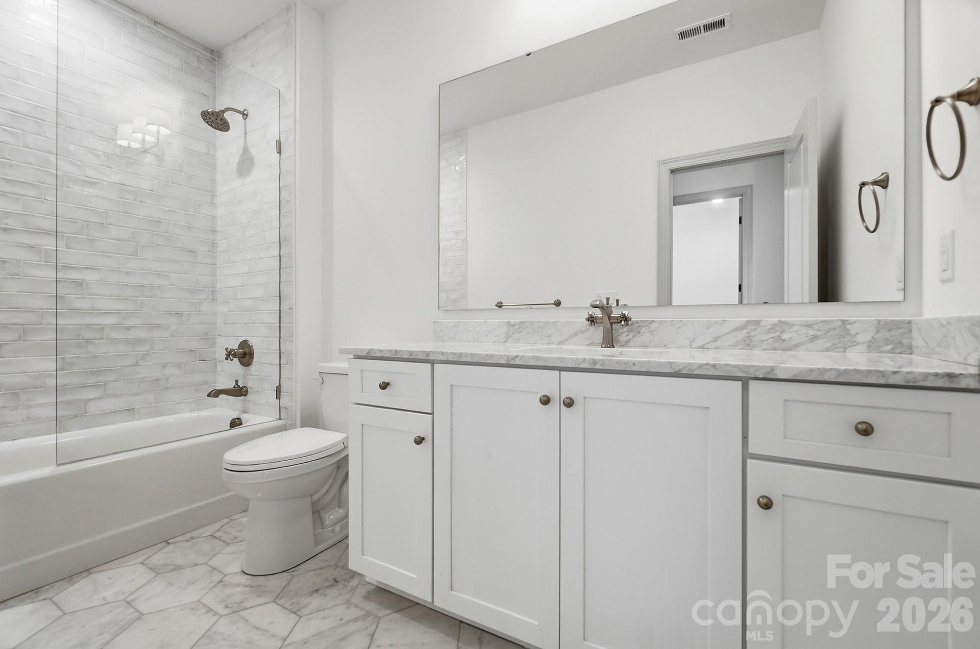 Single Family Residence at 4055 Honey Tree Lane, Concord, photo 40 of 48