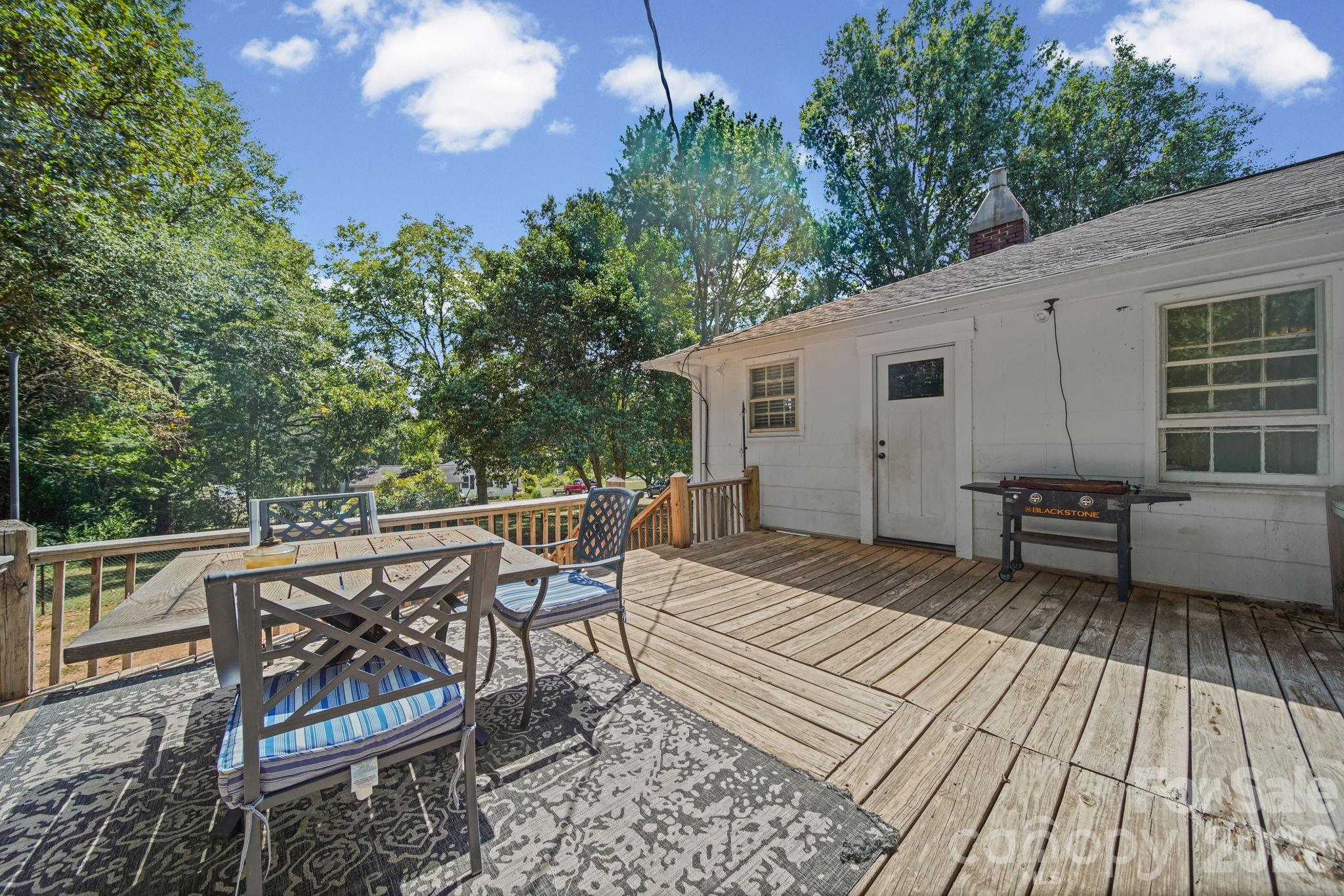 Single Family Residence at 823 Great Falls Highway, Chester, photo 24 of 28