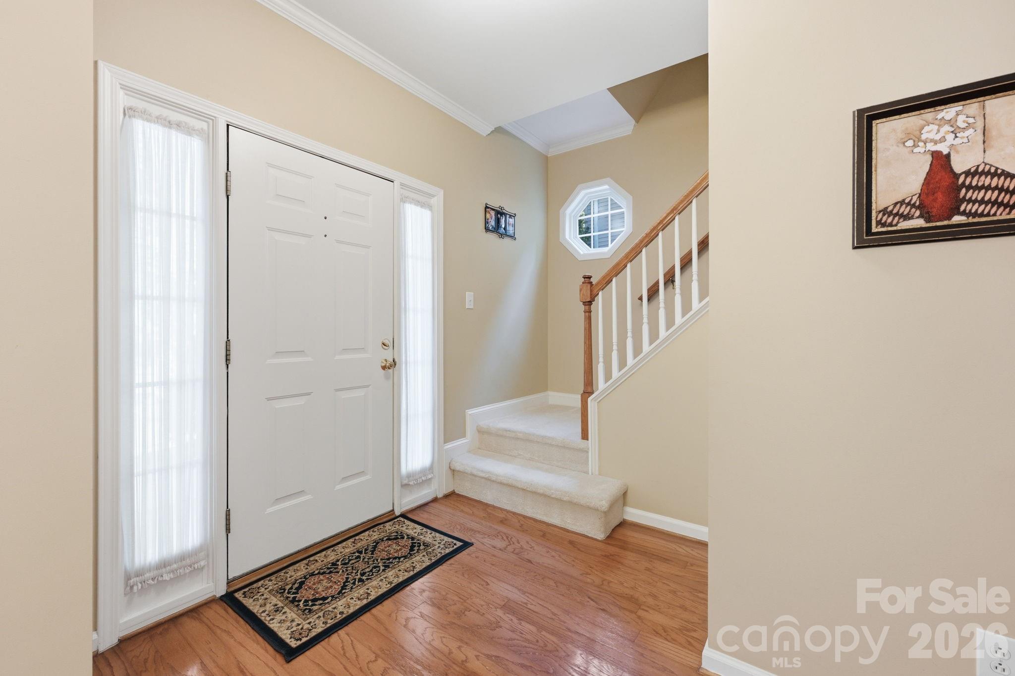 Single Family Residence at 10018 Glencrest Drive, Huntersville, photo 3 of 34