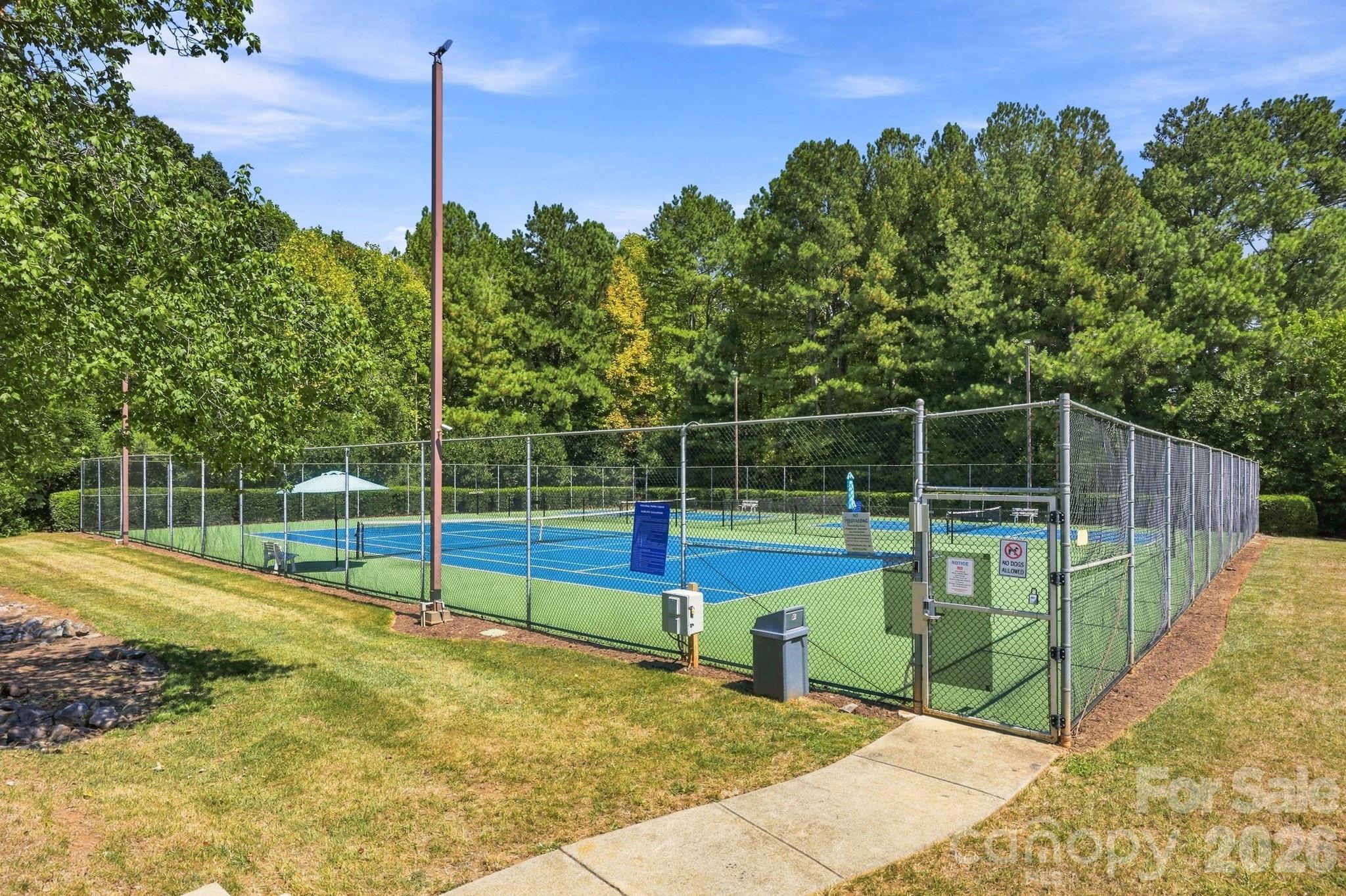 Tennis and Pickle Ball - 10018 Glencrest Drive, Huntersville