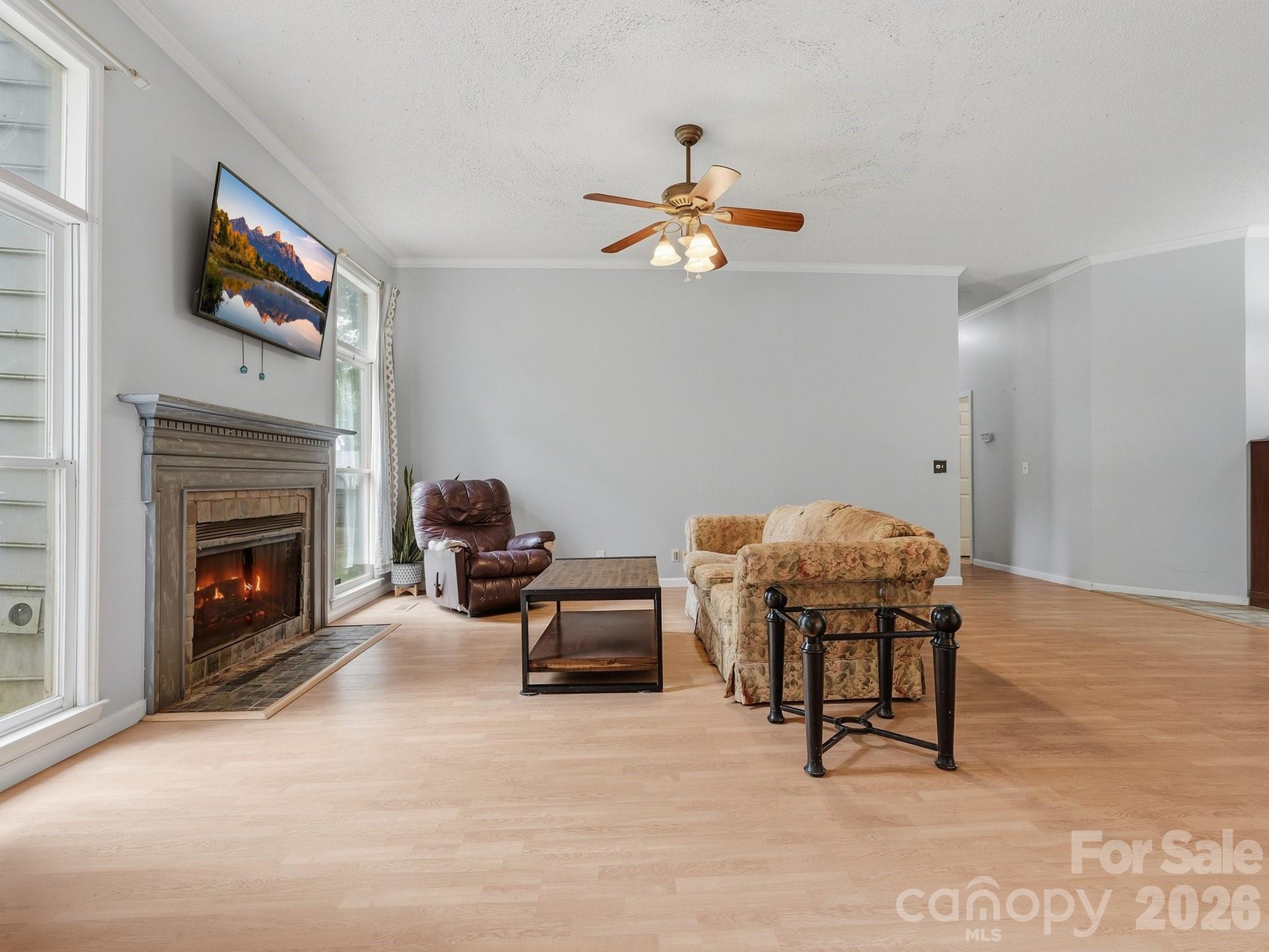 Single Family Residence at 504 Birnamwood Court, Fort Mill, photo 6 of 27