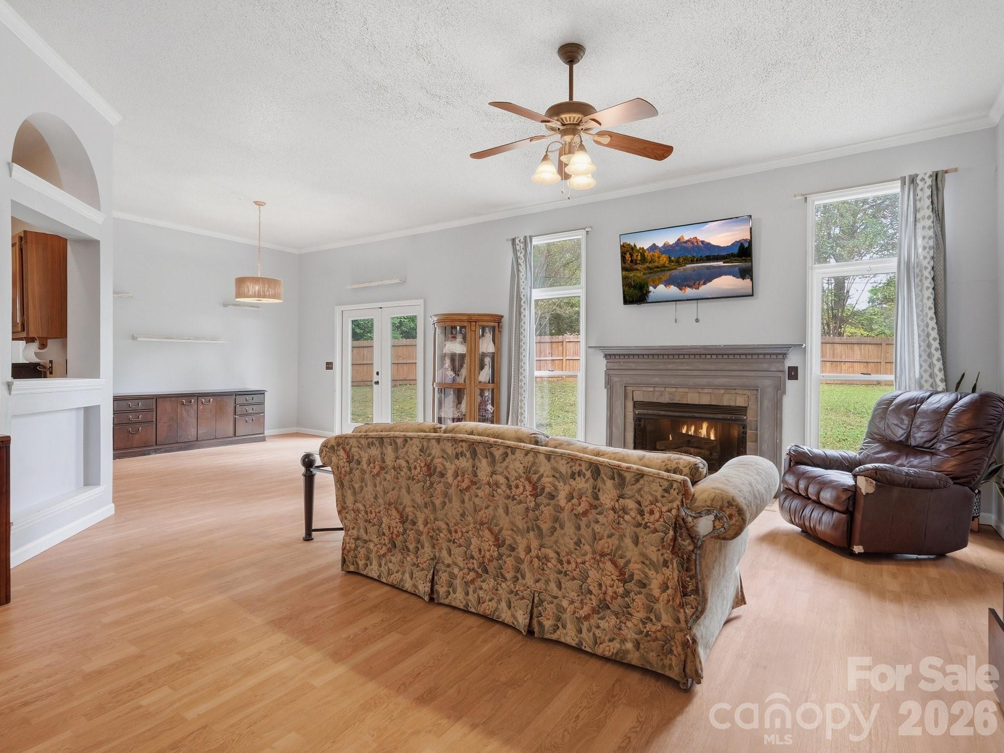 Single Family Residence at 504 Birnamwood Court, Fort Mill, photo 8 of 27