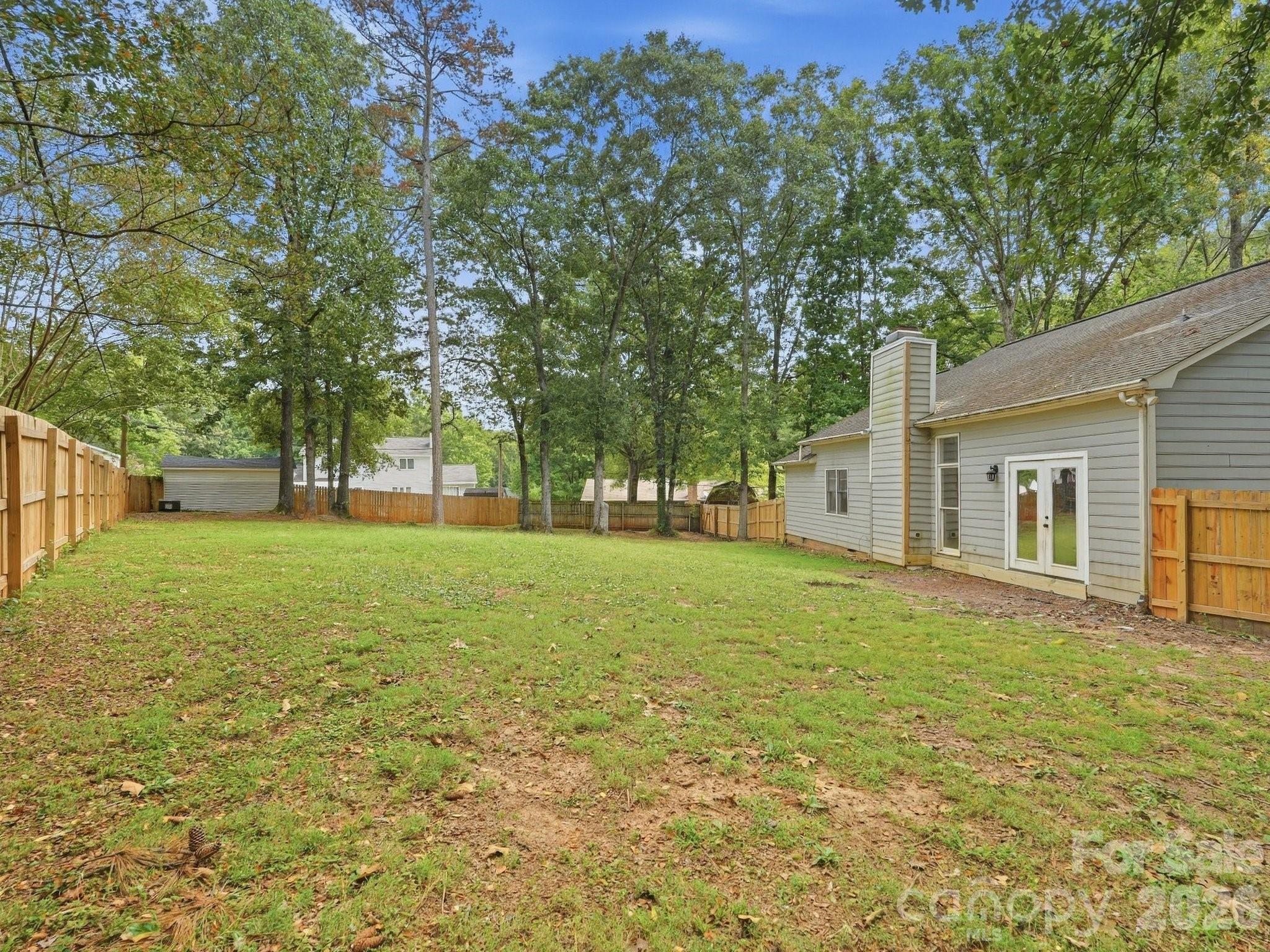 Single Family Residence at 504 Birnamwood Court, Fort Mill, photo 23 of 27