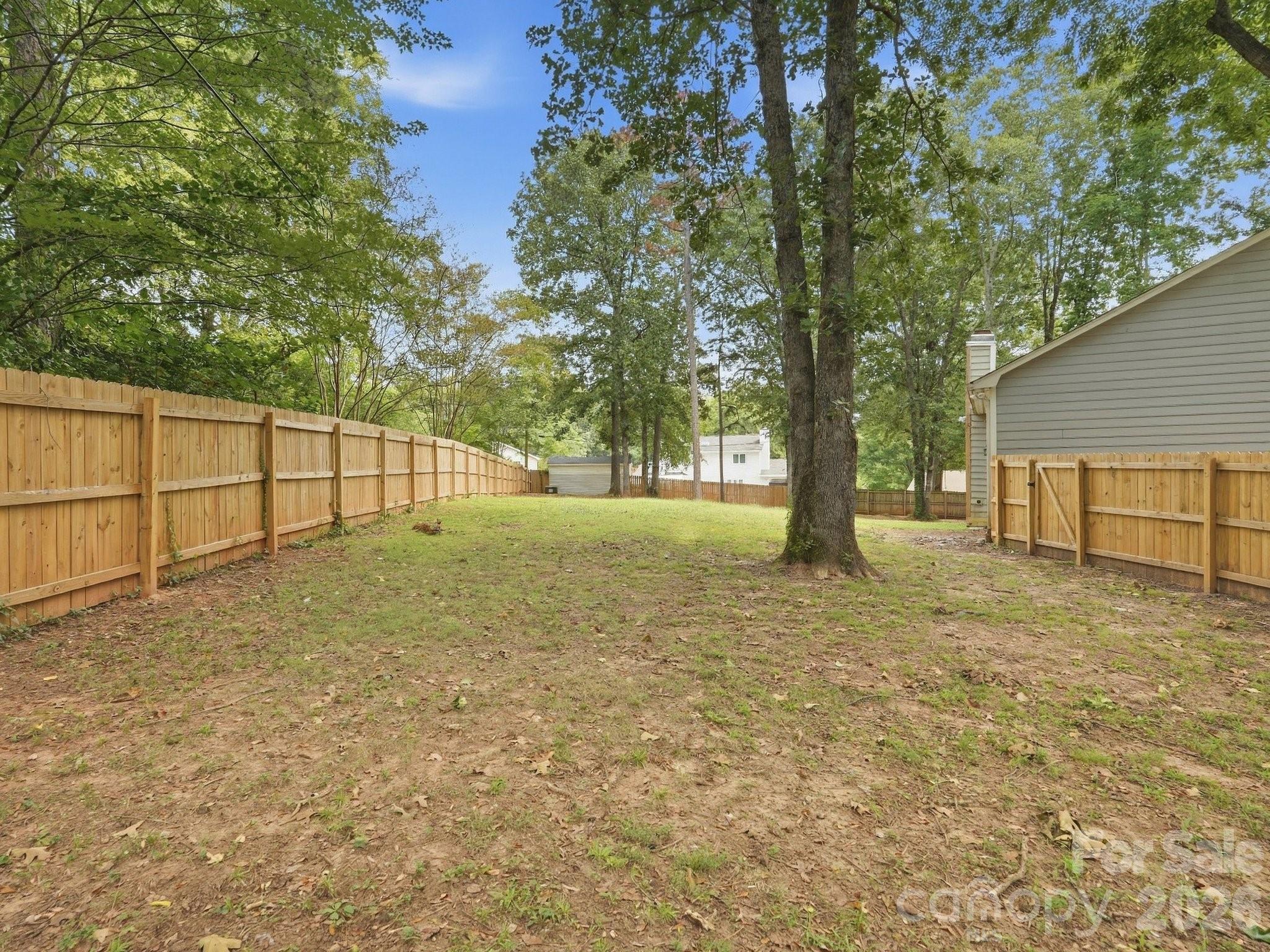 Single Family Residence at 504 Birnamwood Court, Fort Mill, photo 26 of 27