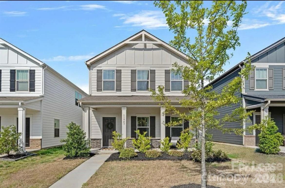 Single Family Residence at 11943 Old Statesville Road, Huntersville, photo 2 of 28