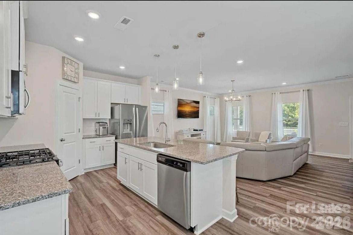 Single Family Residence at 11943 Old Statesville Road, Huntersville, photo 6 of 28